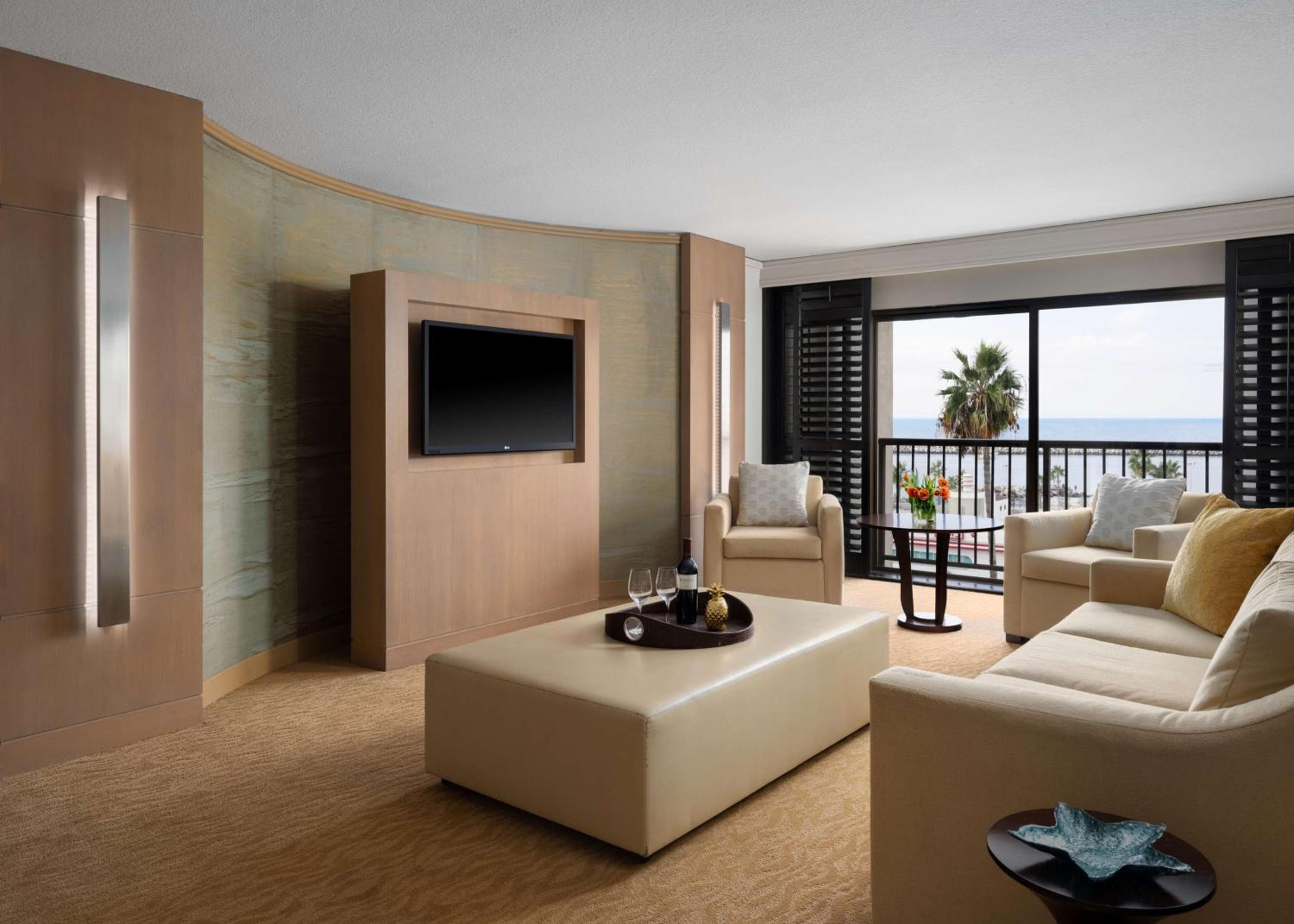 Sonesta Redondo Beach and Marina