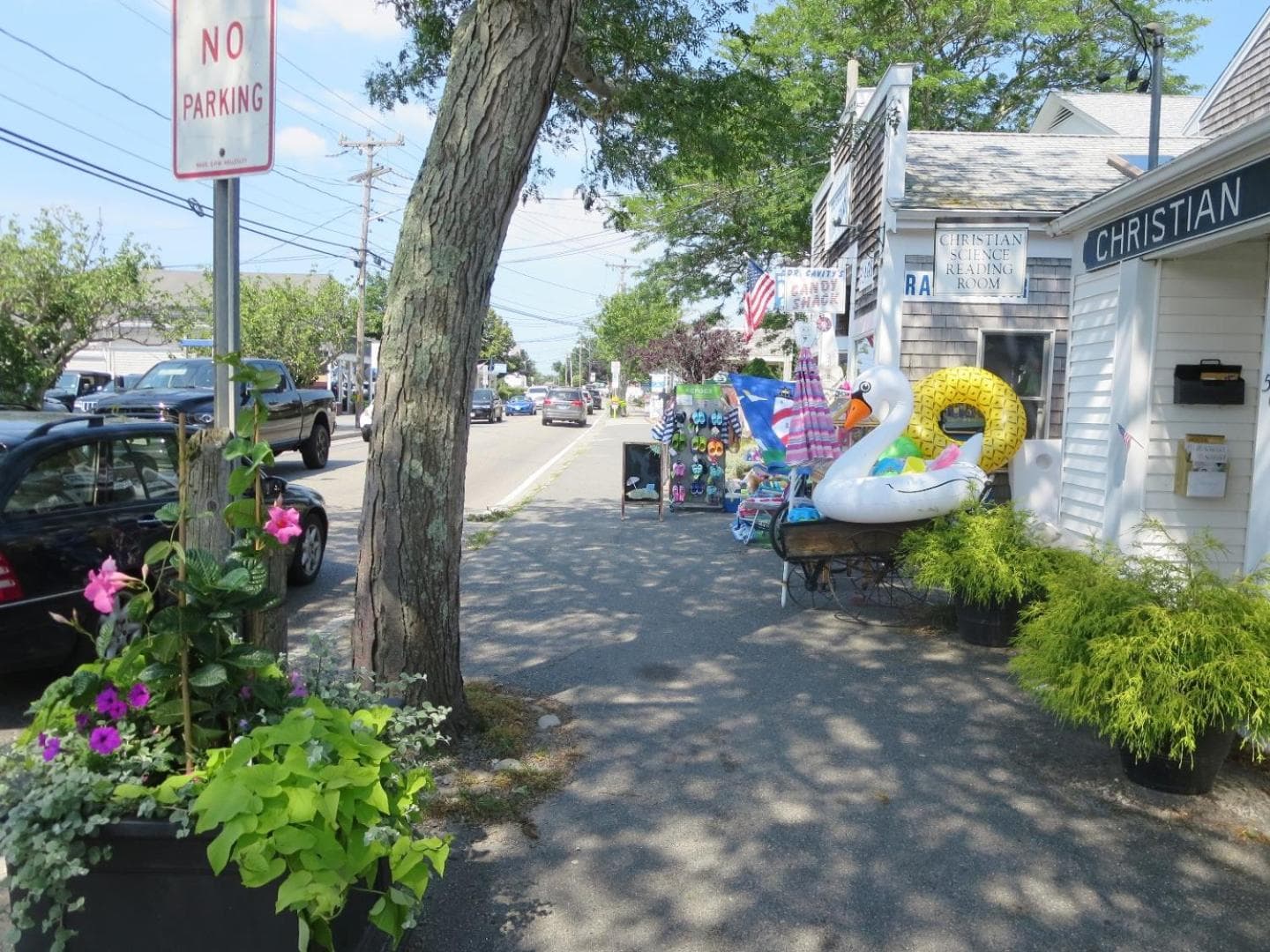 Crosswinds II: Cape Home Near Beach Dog-Friendly