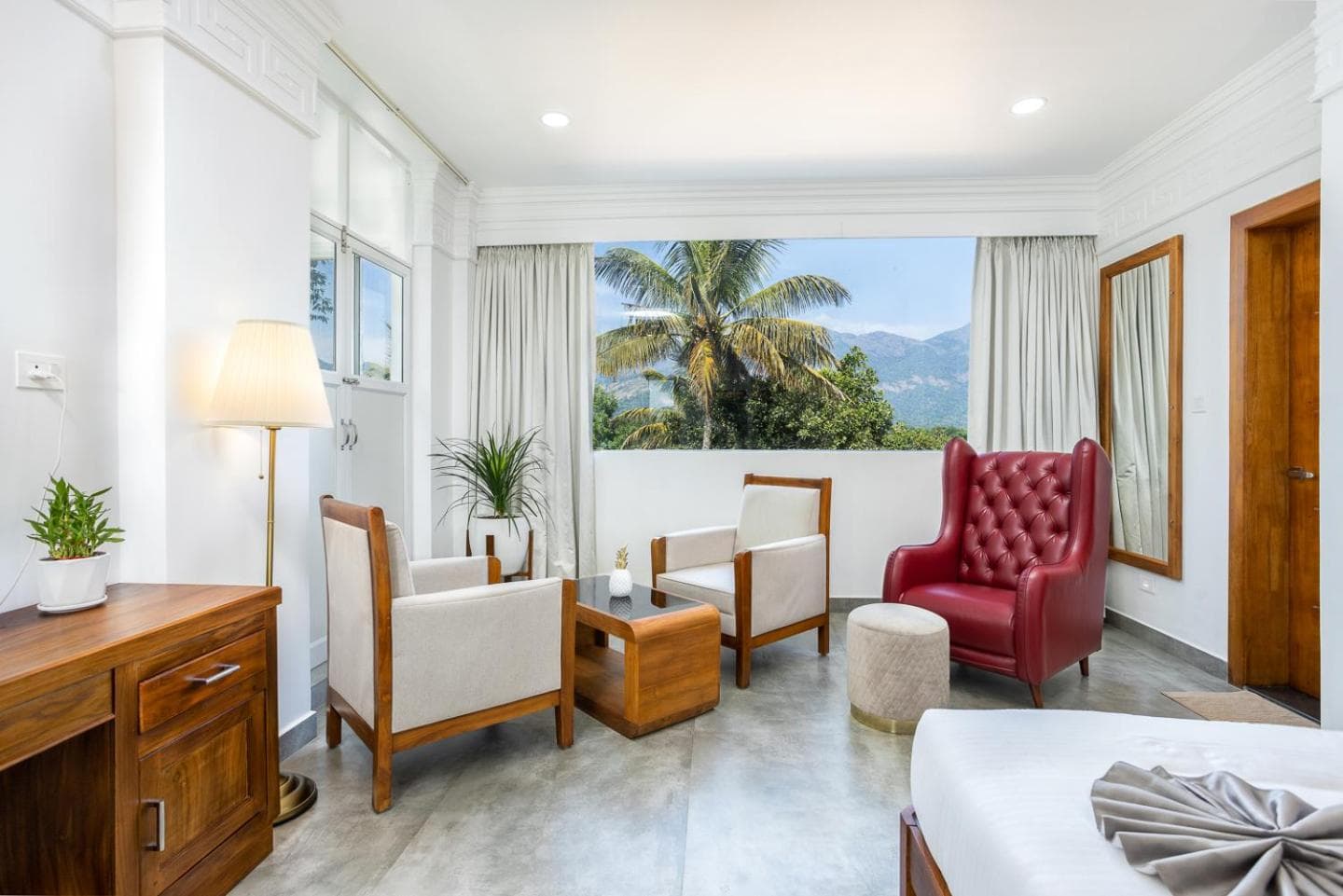HOTEL WHITE HOUSE, Munnar