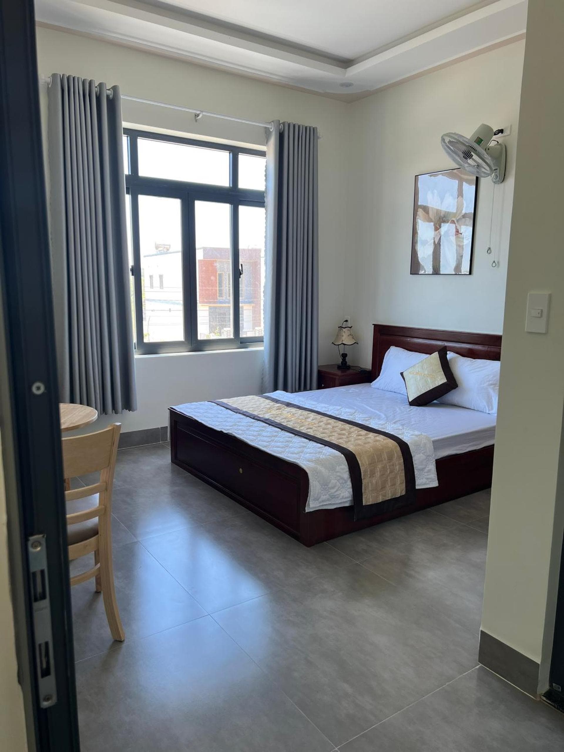 Hotel Hòa Bình