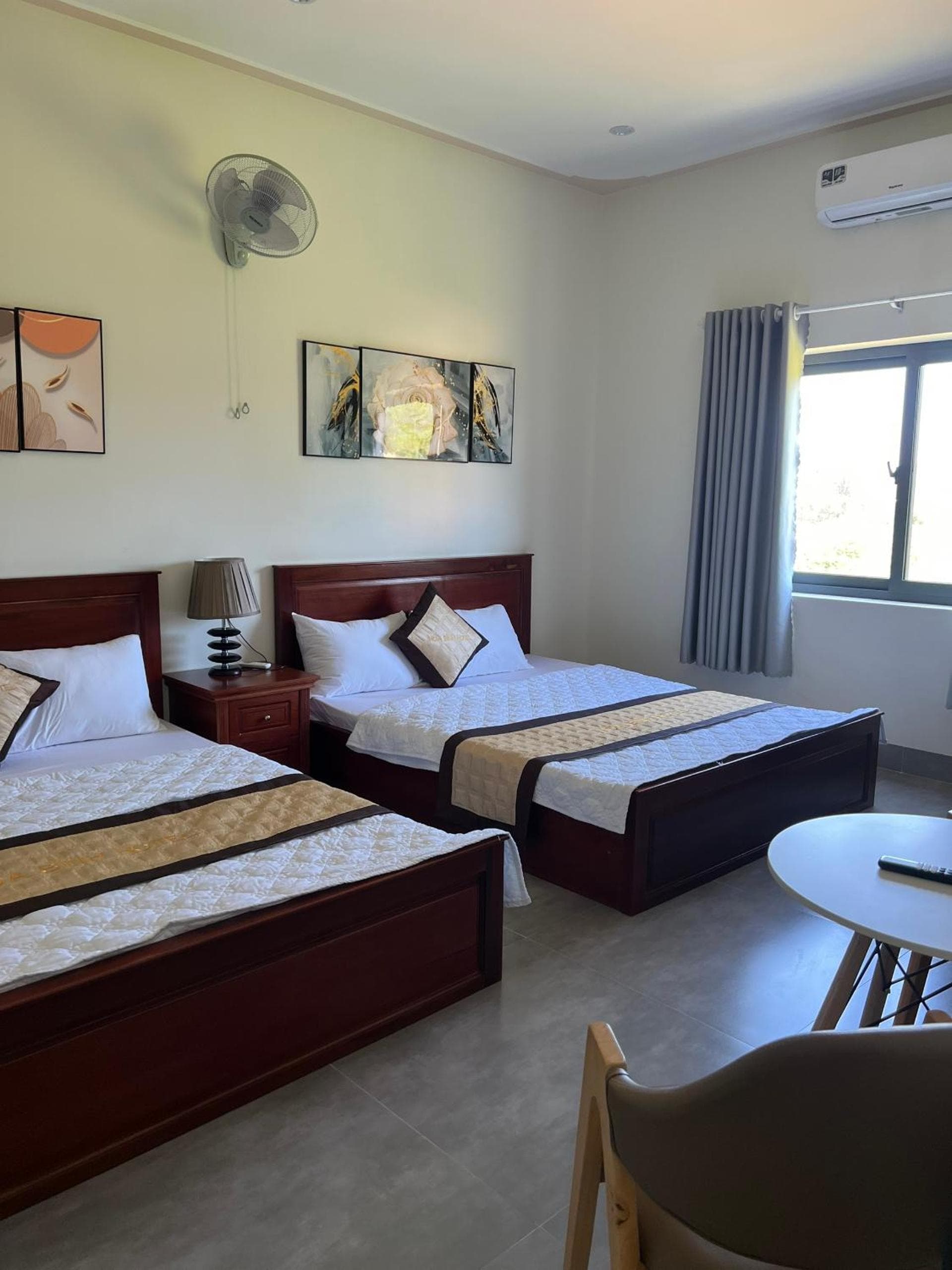 Hotel Hòa Bình
