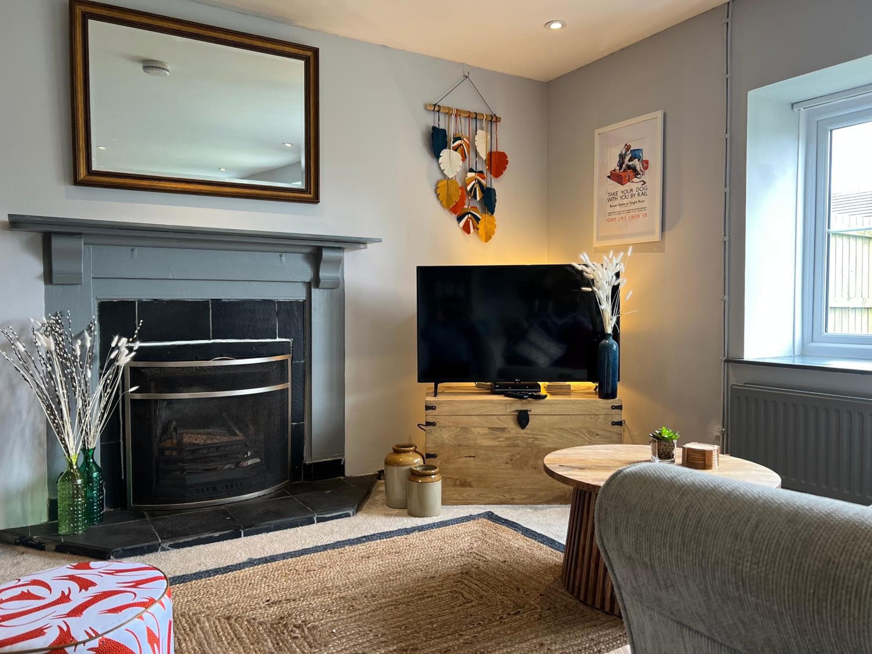 Spacious 4 Bedroom Farmhouse