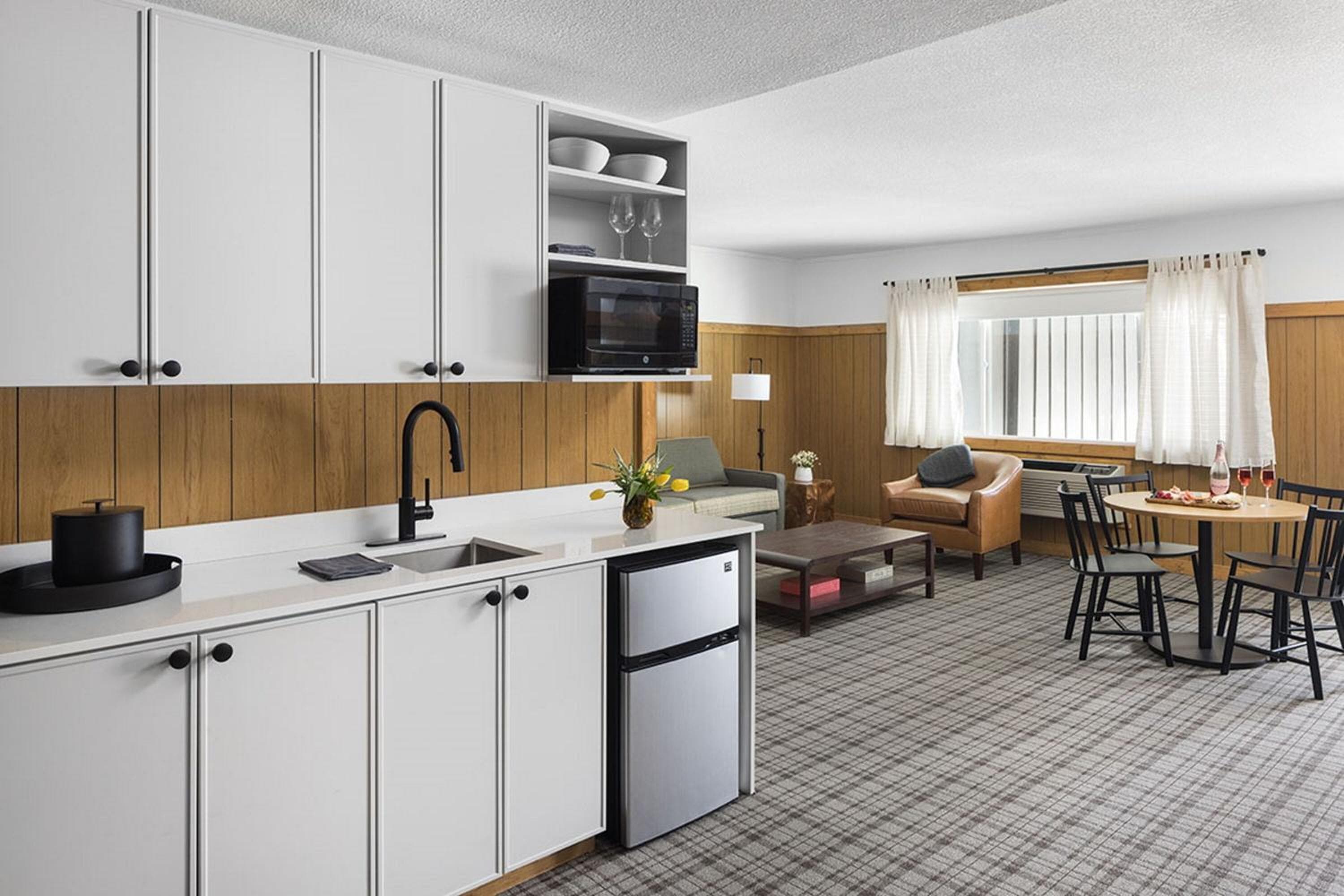 The Virginian Lodge, an Outbound Hotel