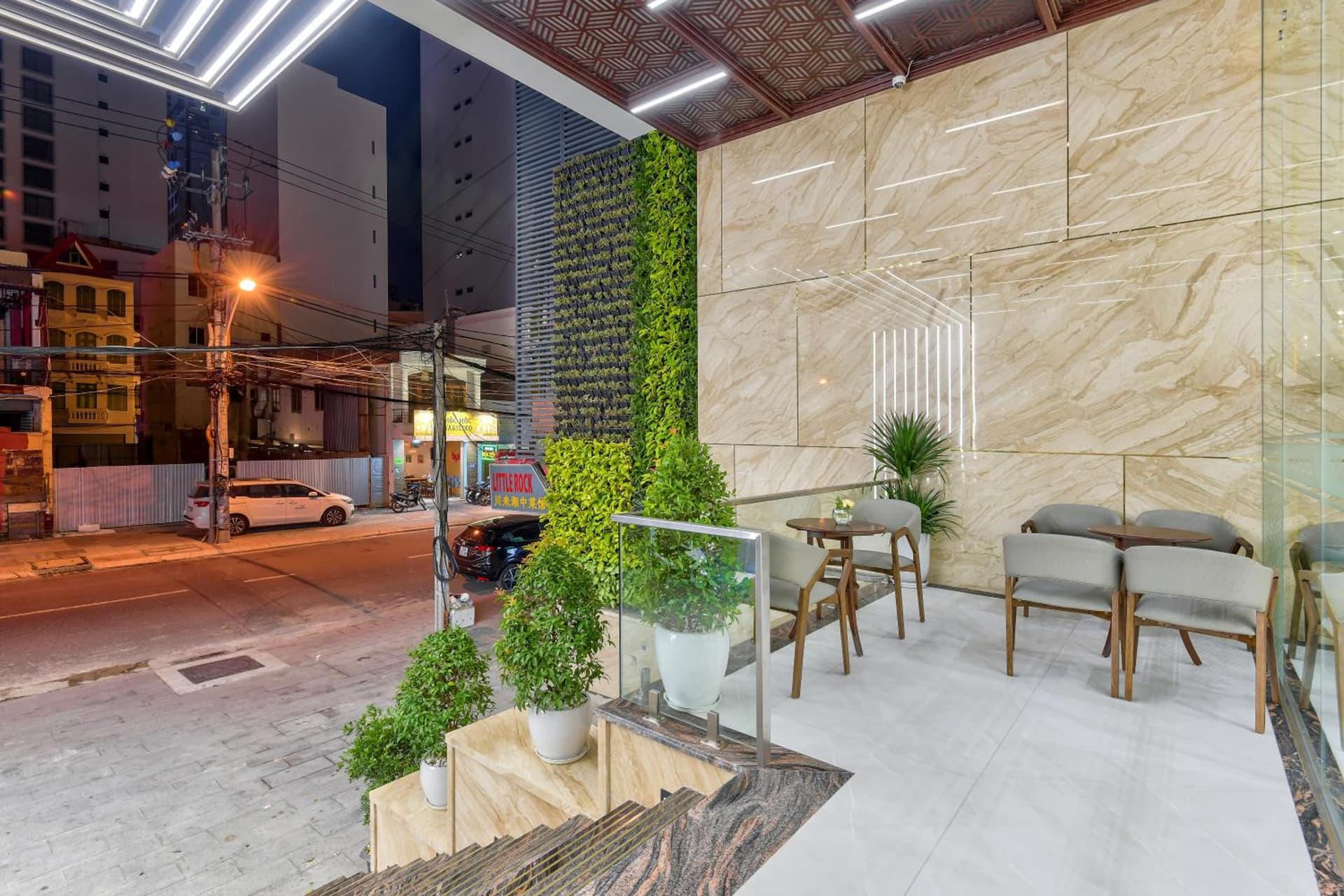 Maris Hotel Nha Trang