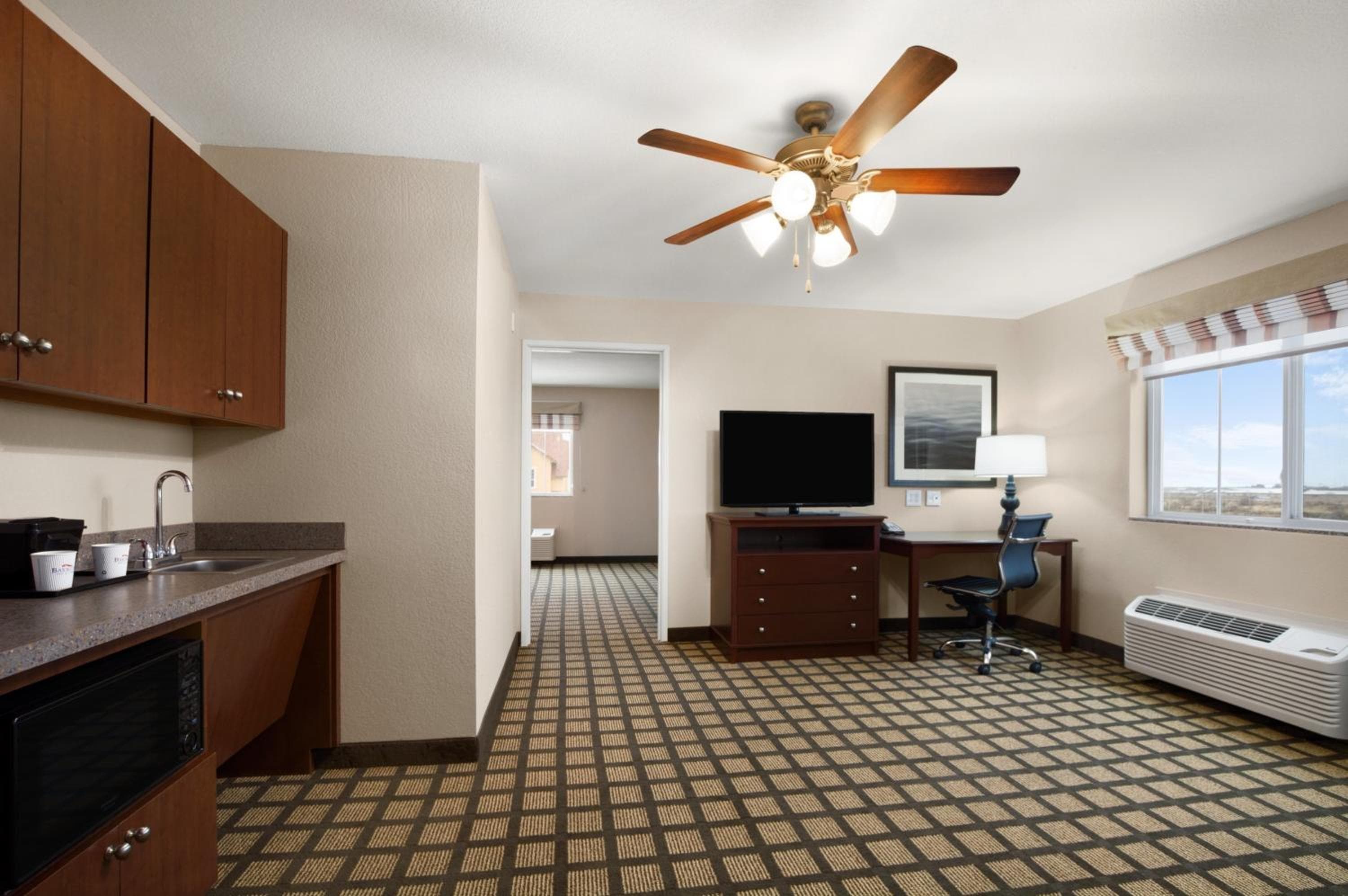 Baymont Inn & Suites by Wyndham Odessa