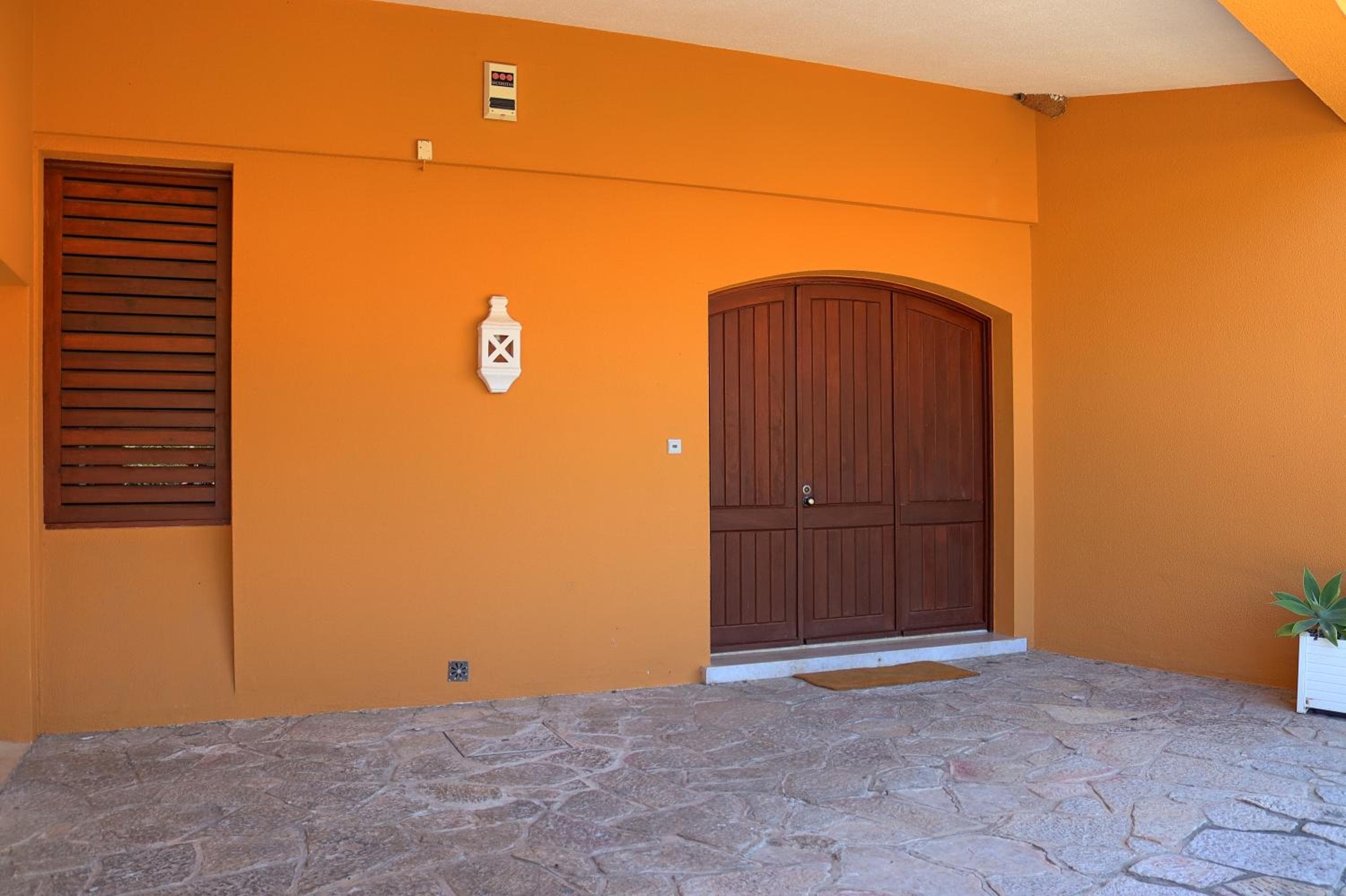 Casa da Palmeira, pool & soccer pitch