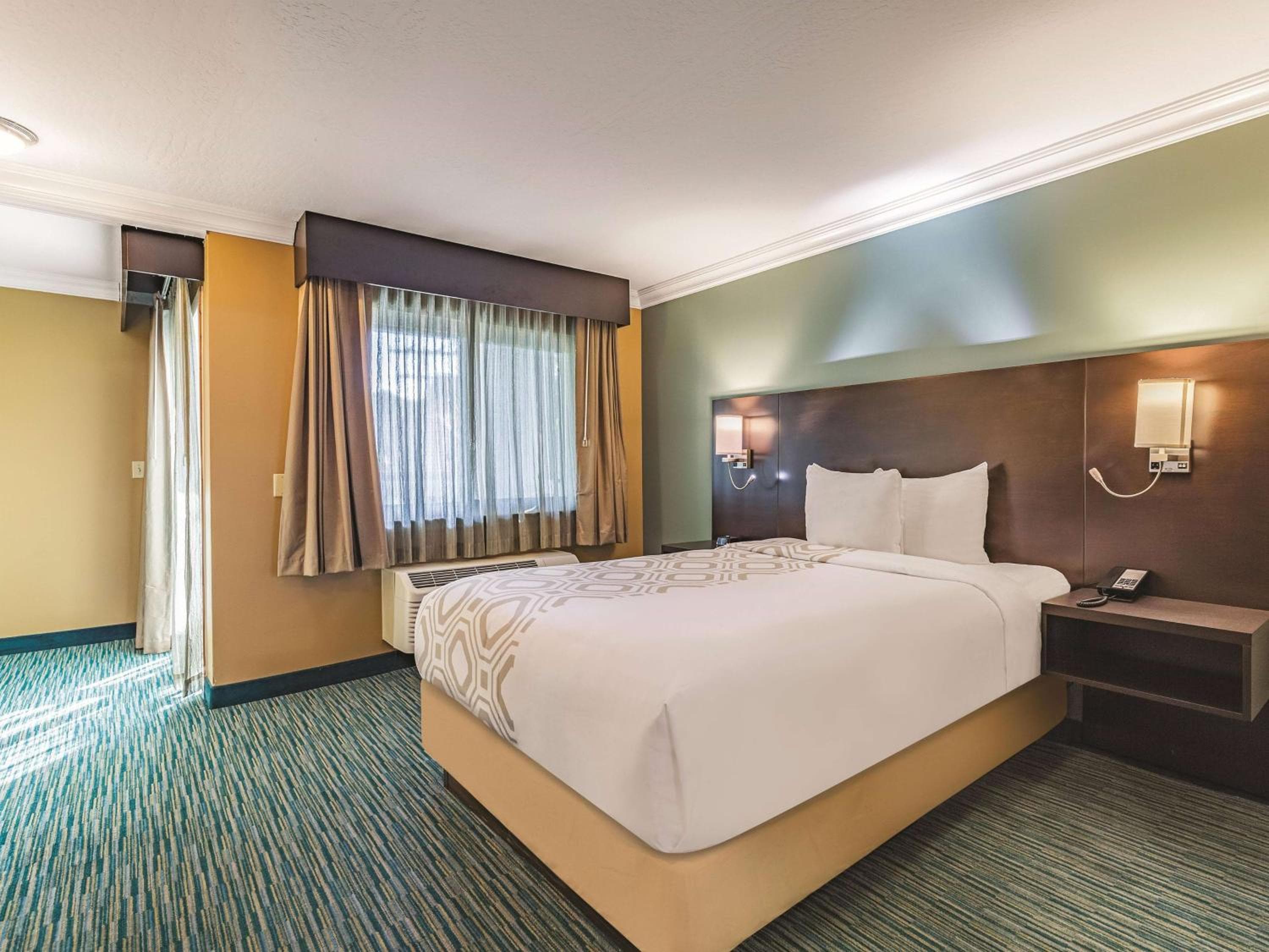 La Quinta Wyndham SFO Airport West Millbrae-Presidents Award Winner-FREE ARPRT SHTL