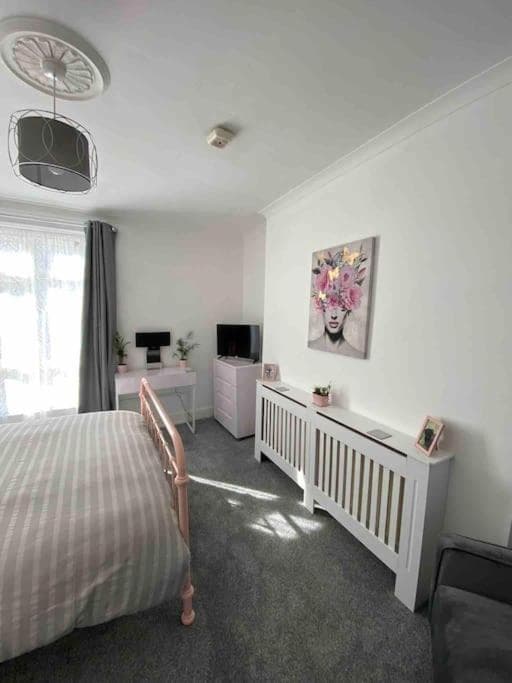 Entire Studio Apartment Private Entrance