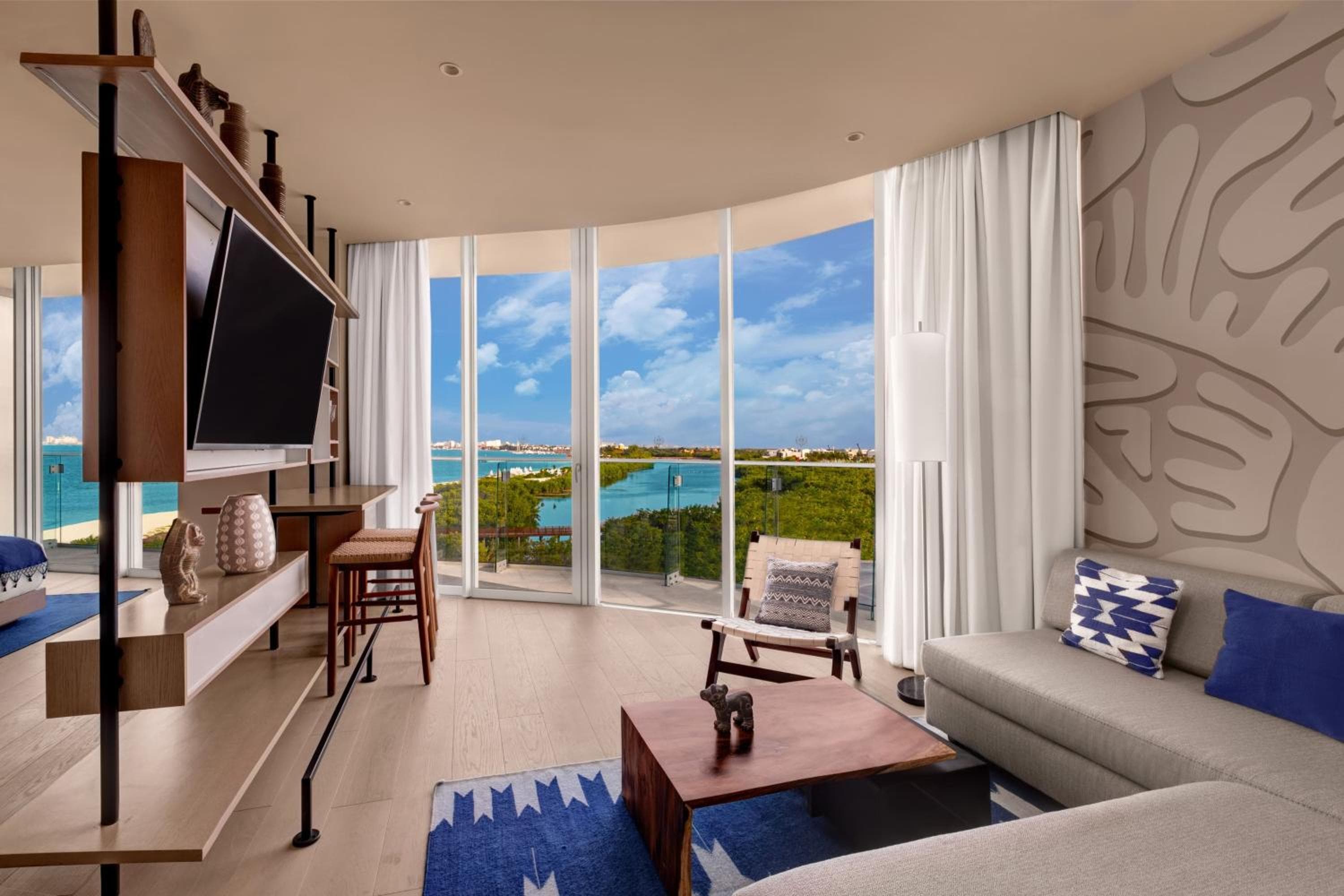 SLS Cancun