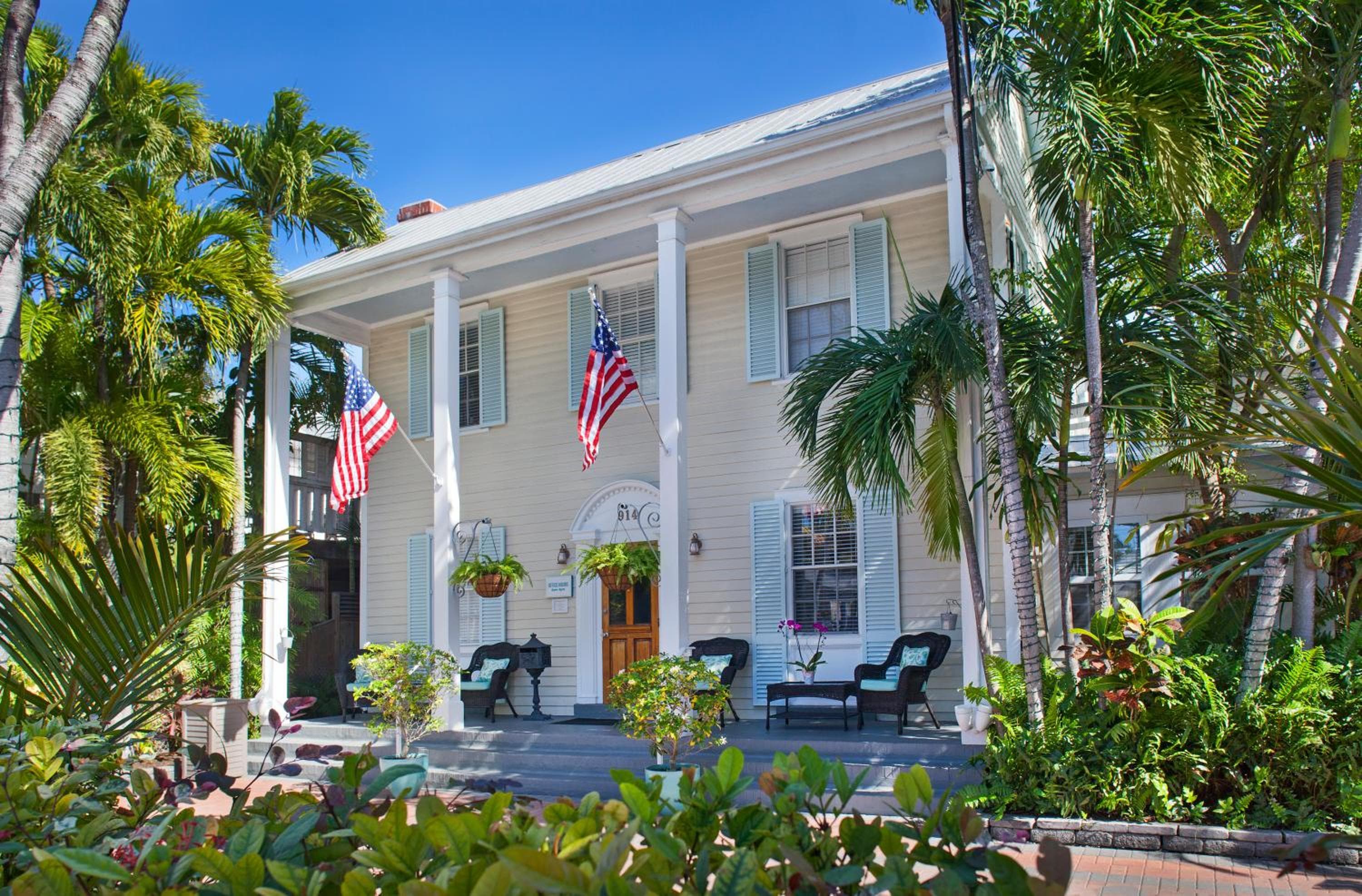 Westwinds Inn