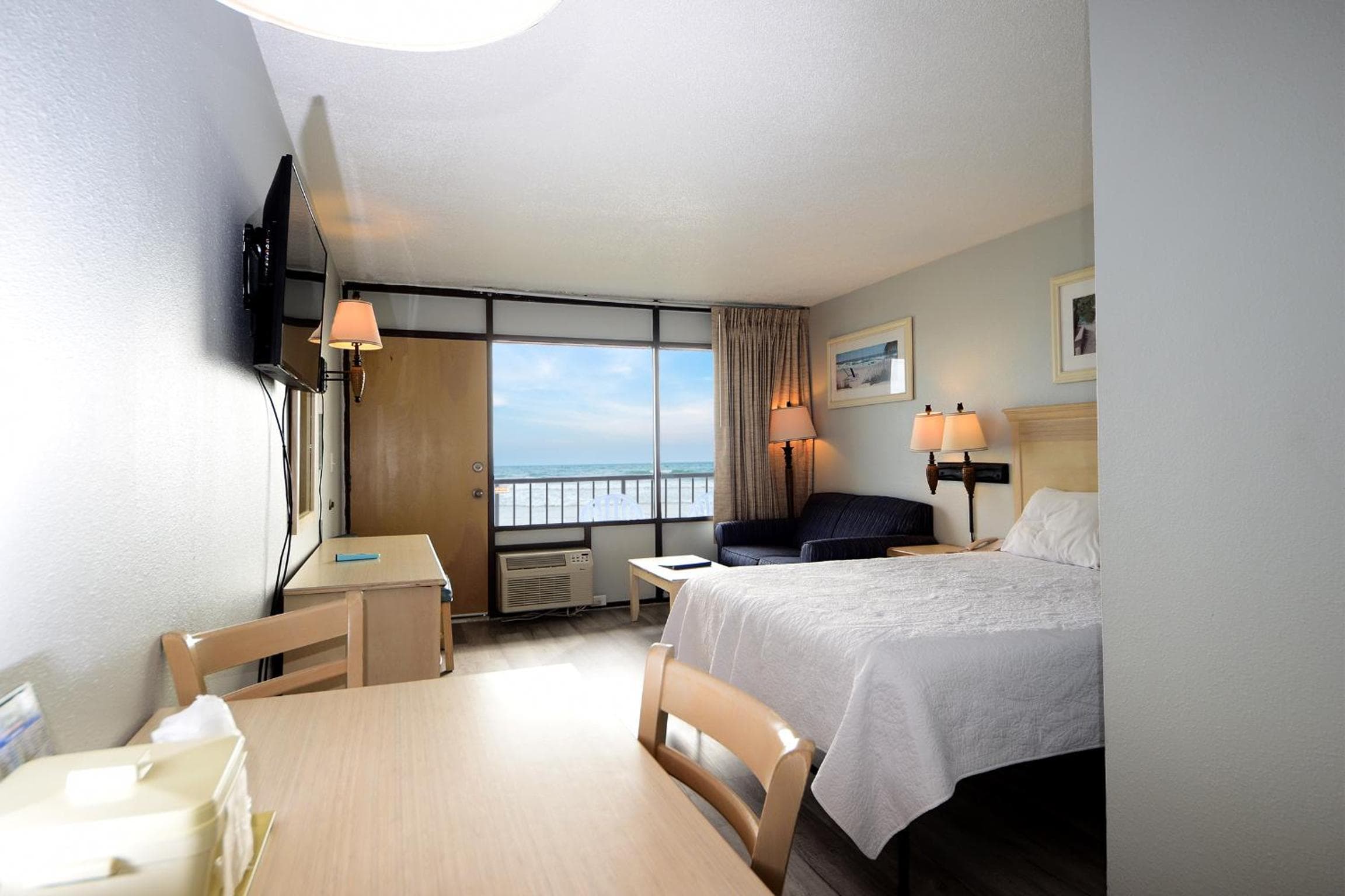 Holiday Sands North "On the Boardwalk"
