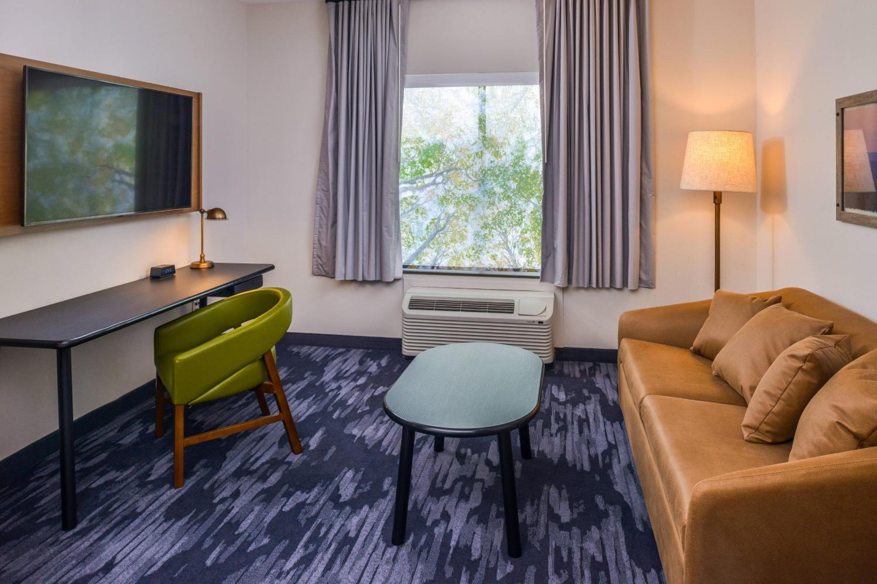 Fairfield Inn & Suites by Marriott Fort Worth Southwest at Cityview