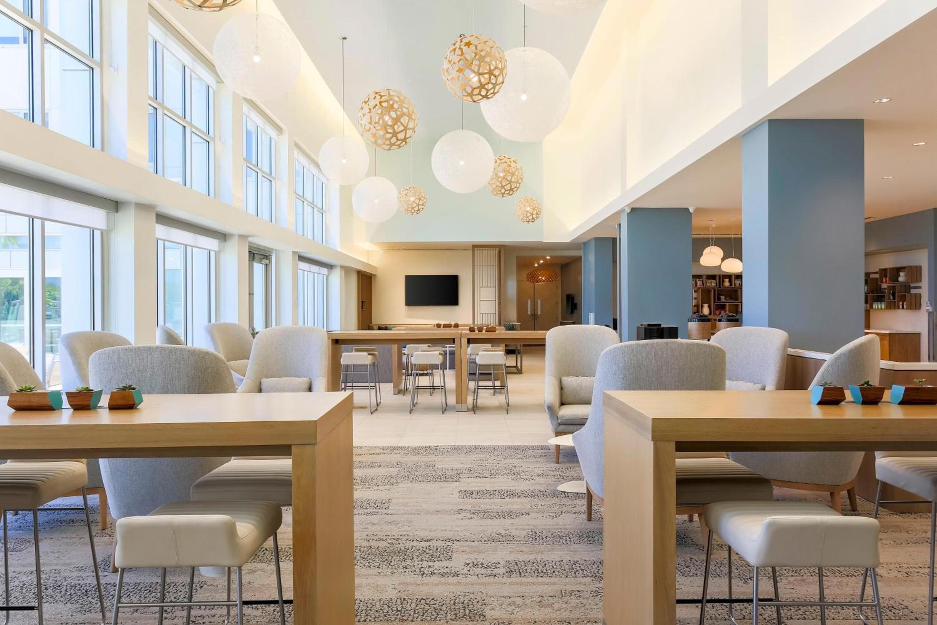 Element by Marriott Ontario