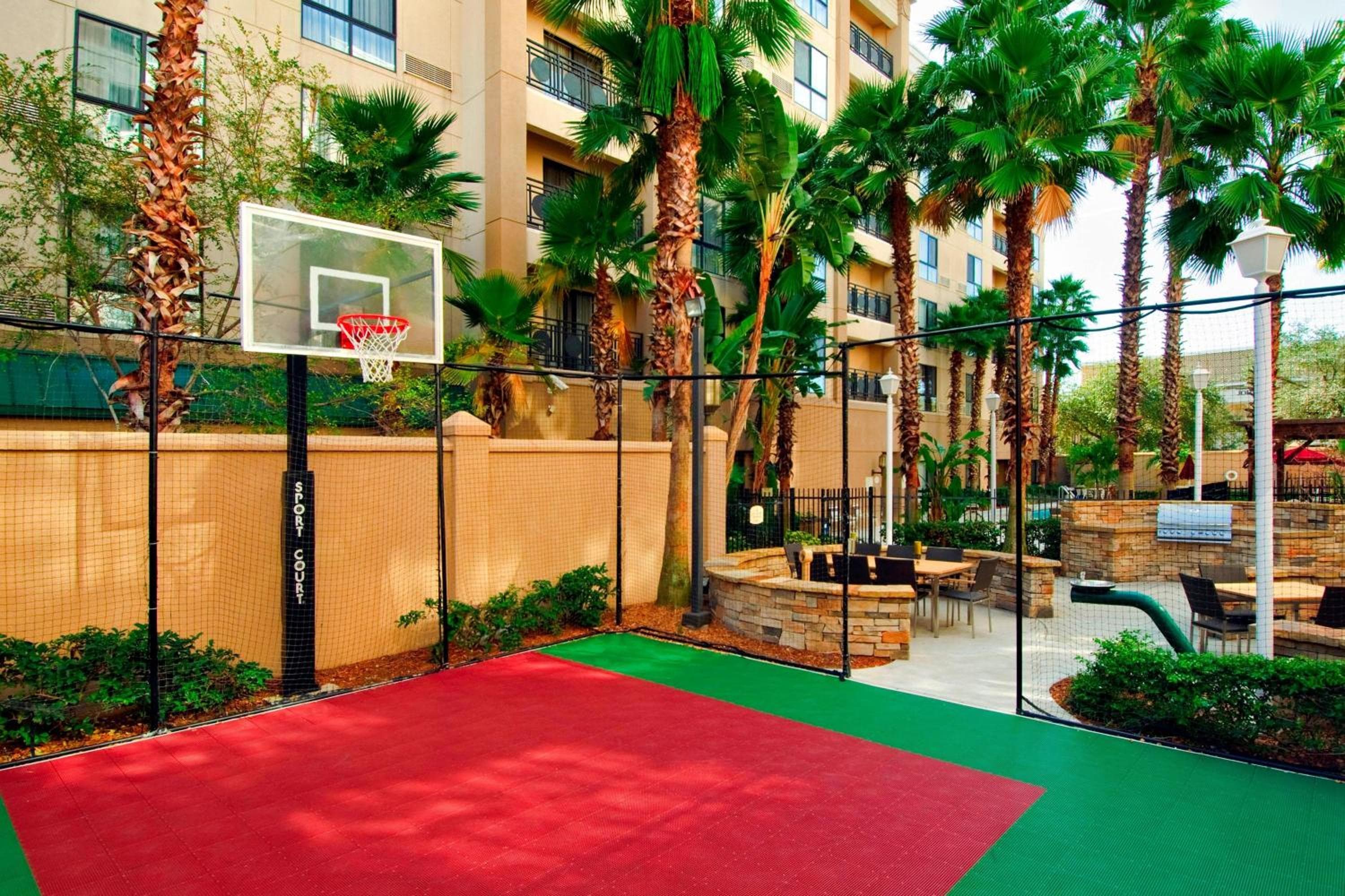 Courtyard Tampa Downtown