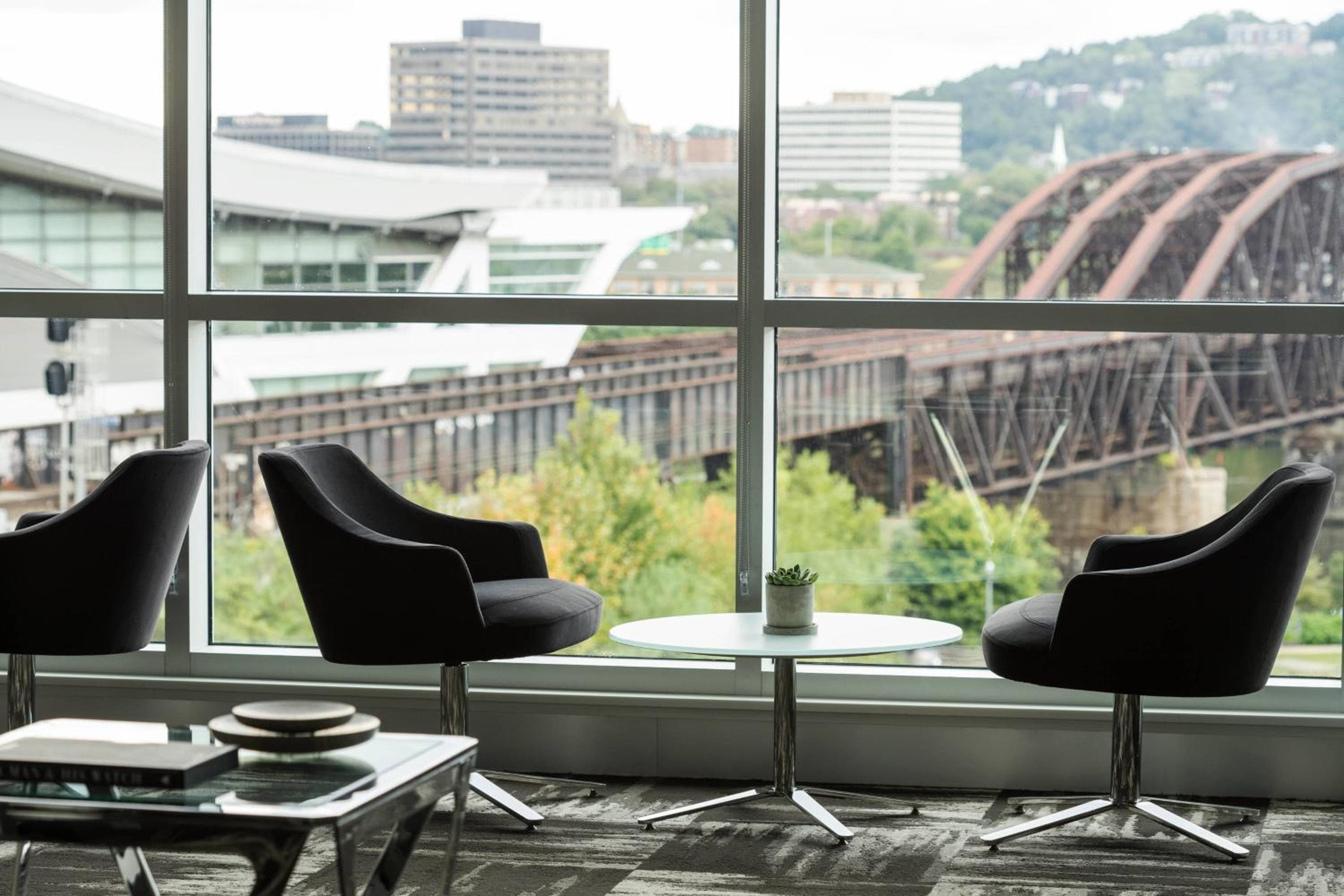 AC Hotel by Marriott Pittsburgh Downtown