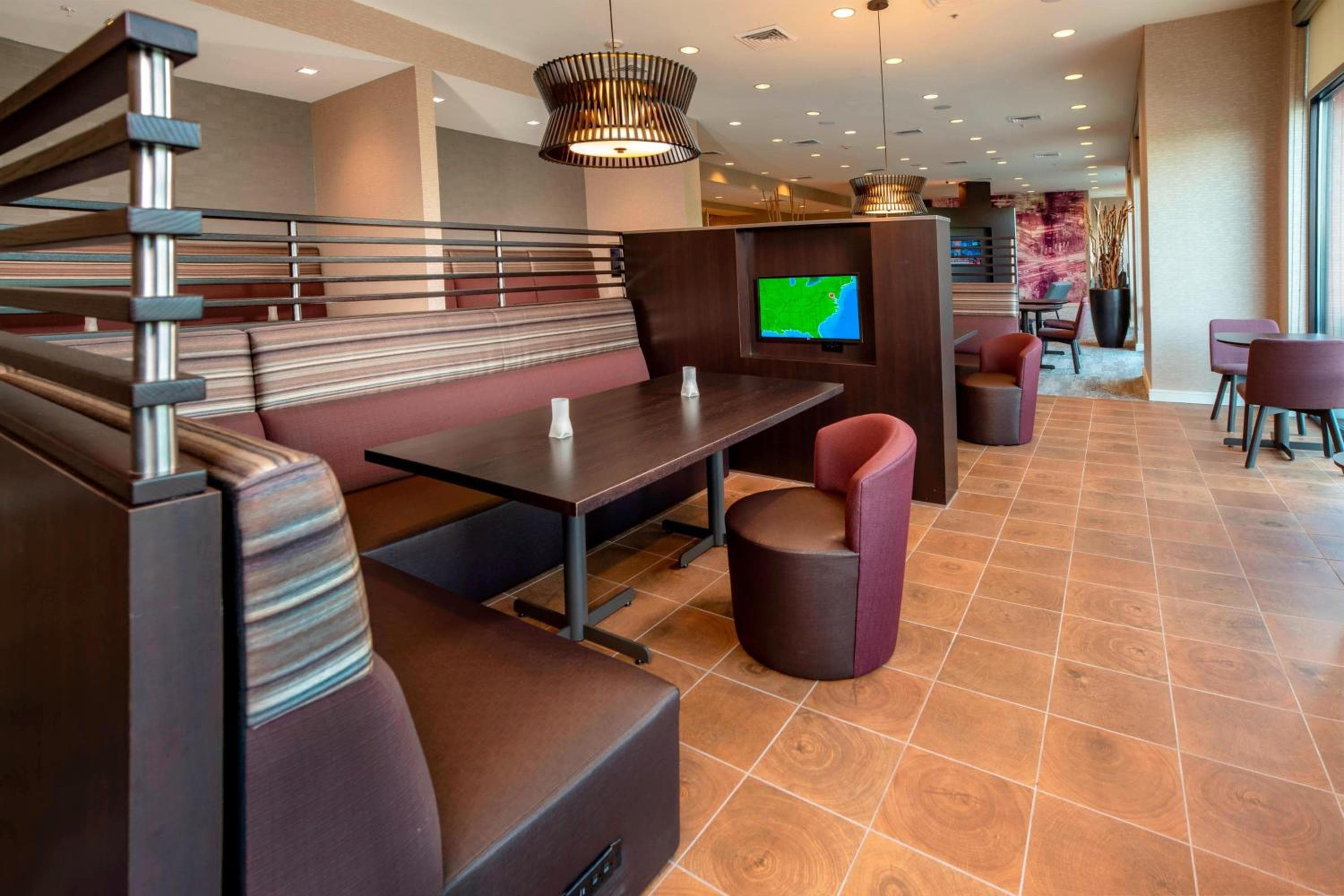 Courtyard by Marriott Gaithersburg Washingtonian Center