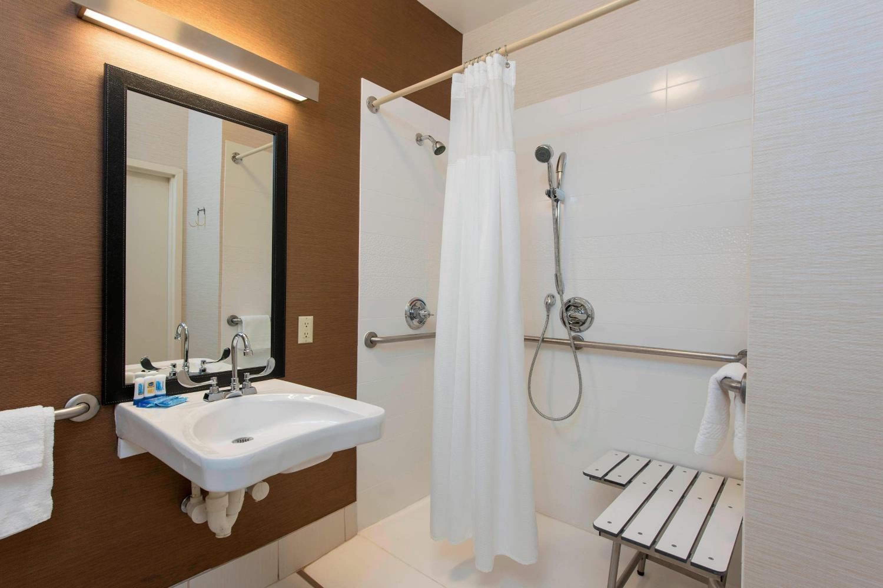 Fairfield Inn & Suites by Marriott Bloomington