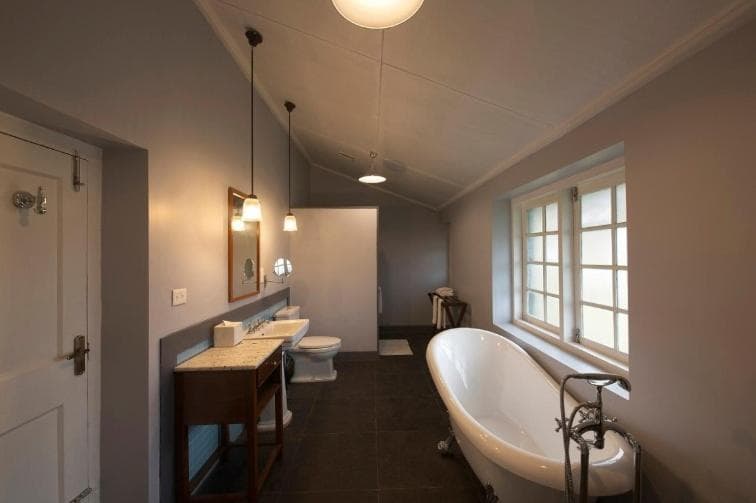 Ama Stays and Trails Tea Estate Bungalows , Munnar