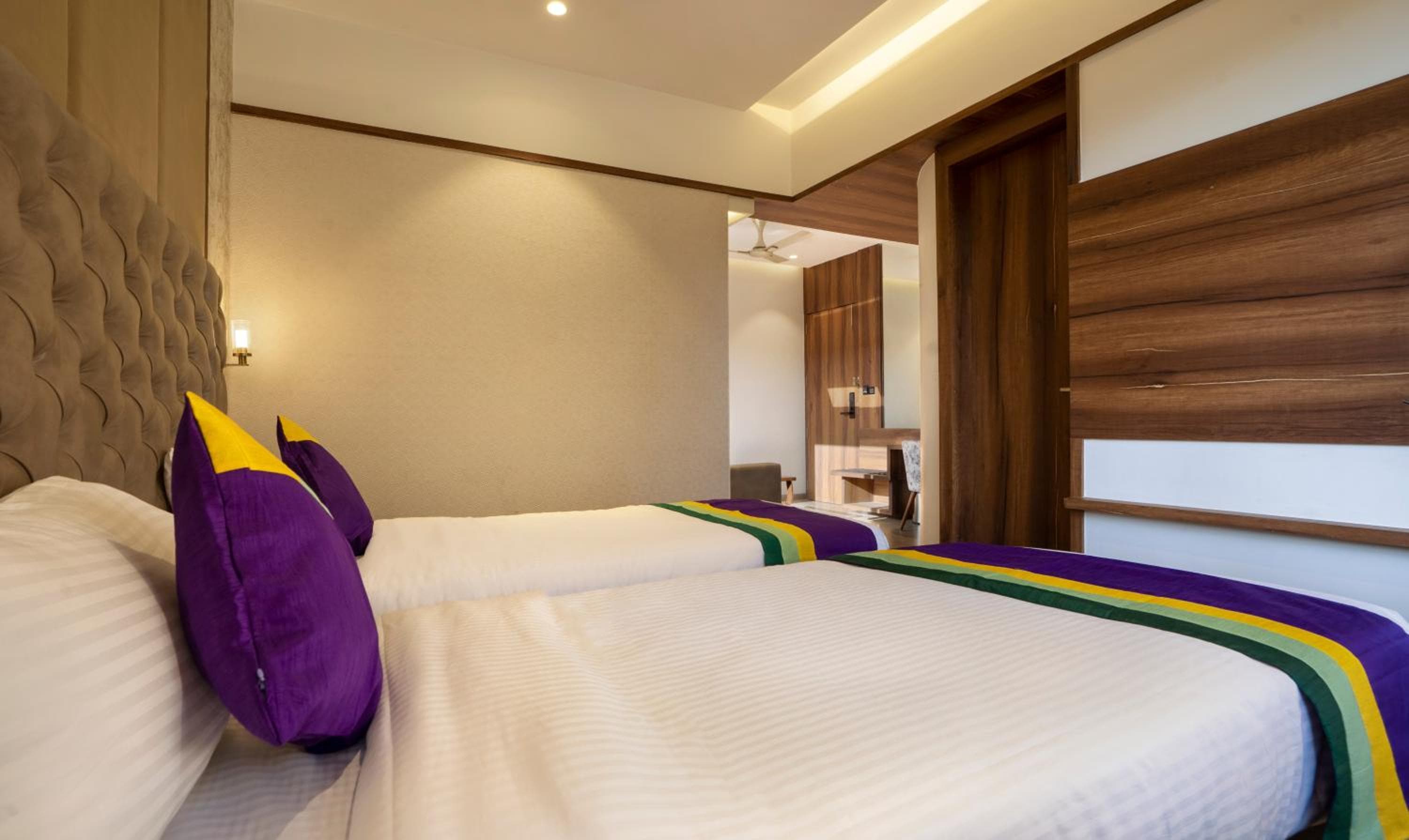 Treebo Premium Savera Inn