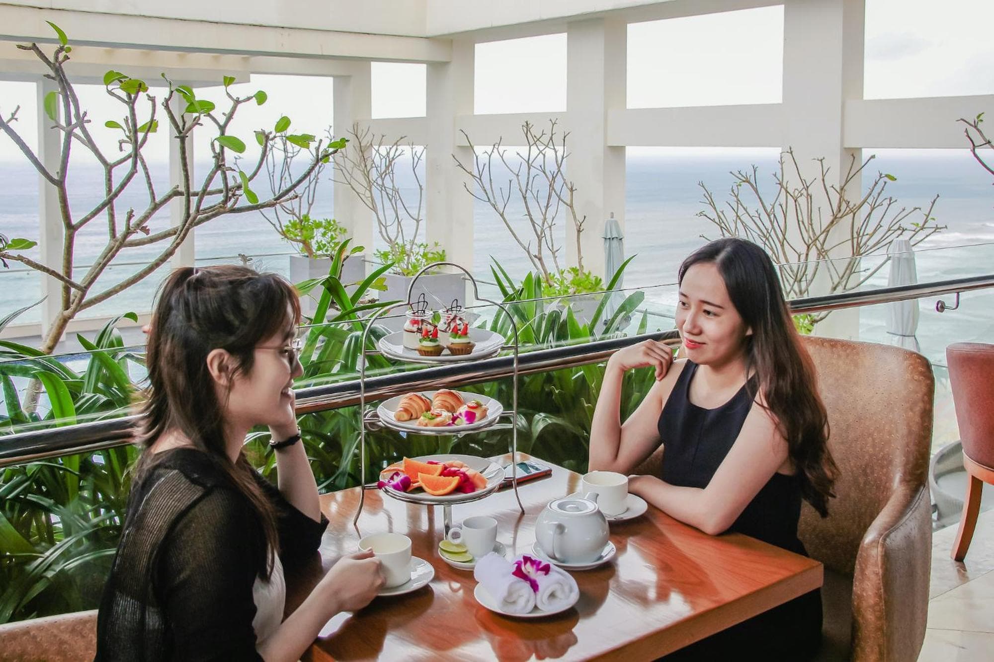 Paris Deli Danang Beach Hotel