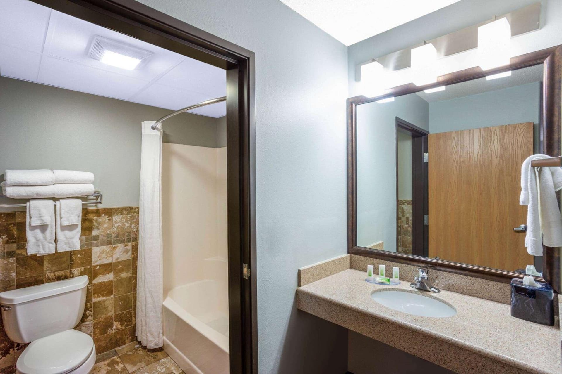 AmericInn by Wyndham Madison South
