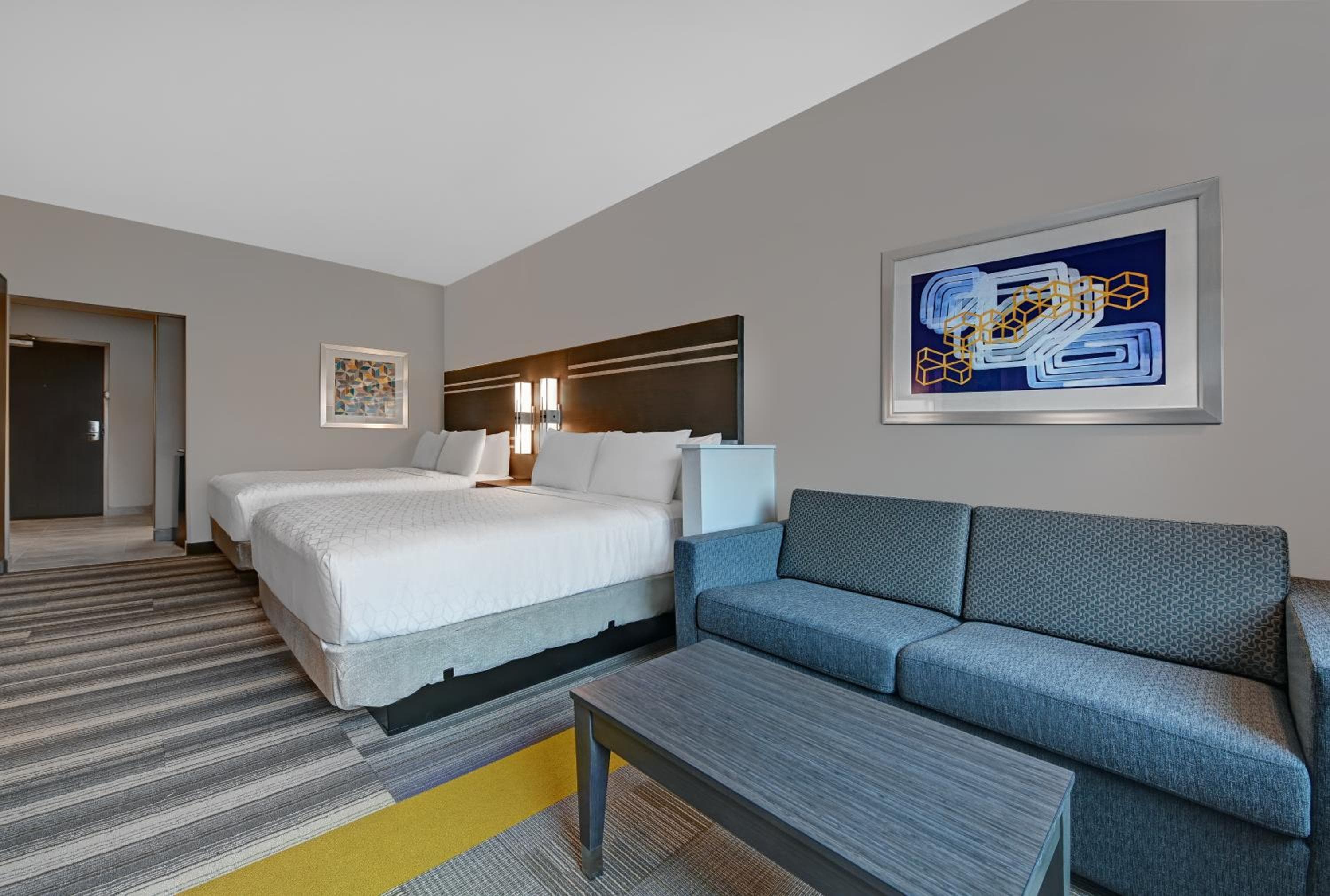 Holiday Inn Express & Suites Memorial – CityCentre by IHG