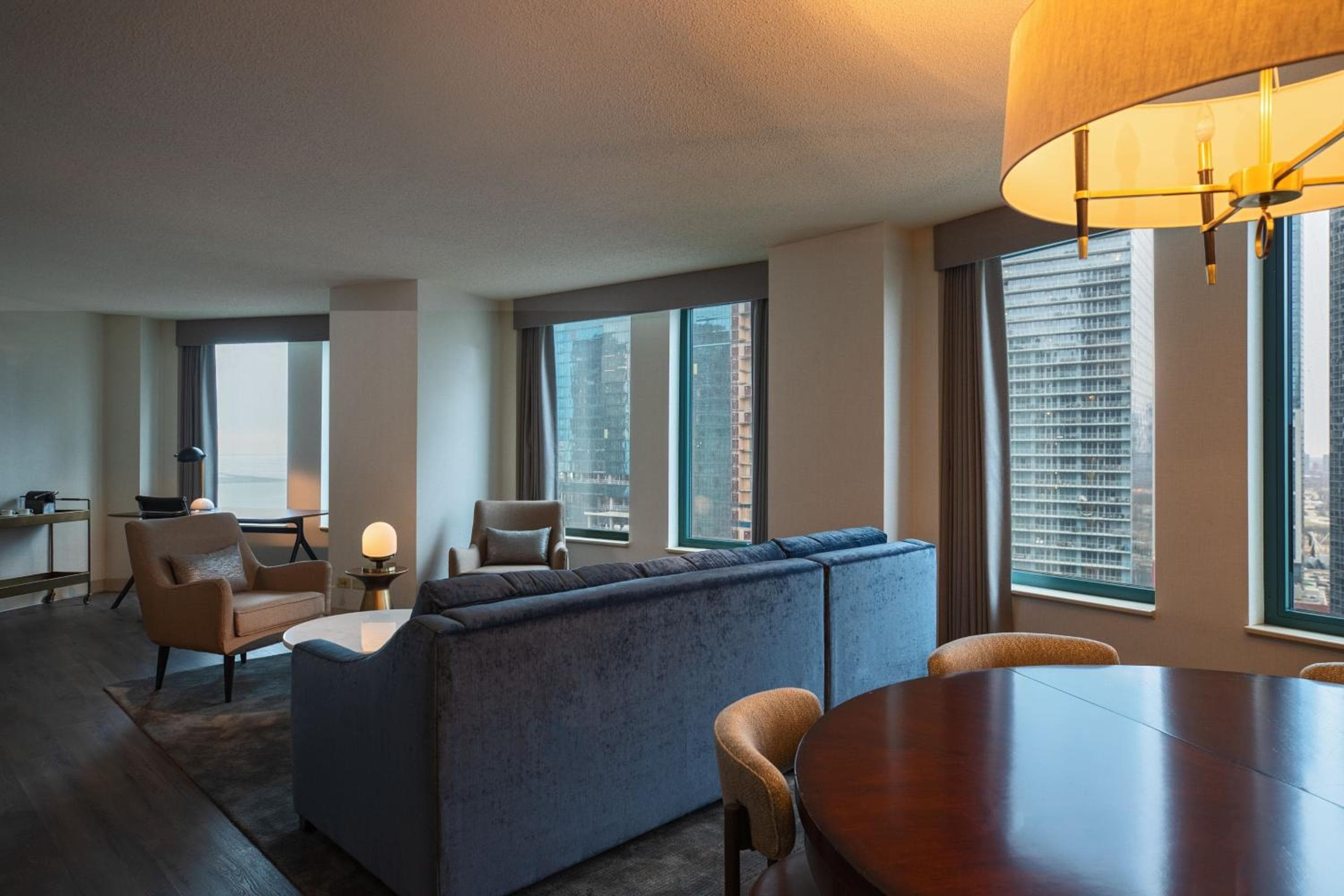Sheraton Grand Chicago Riverwalk