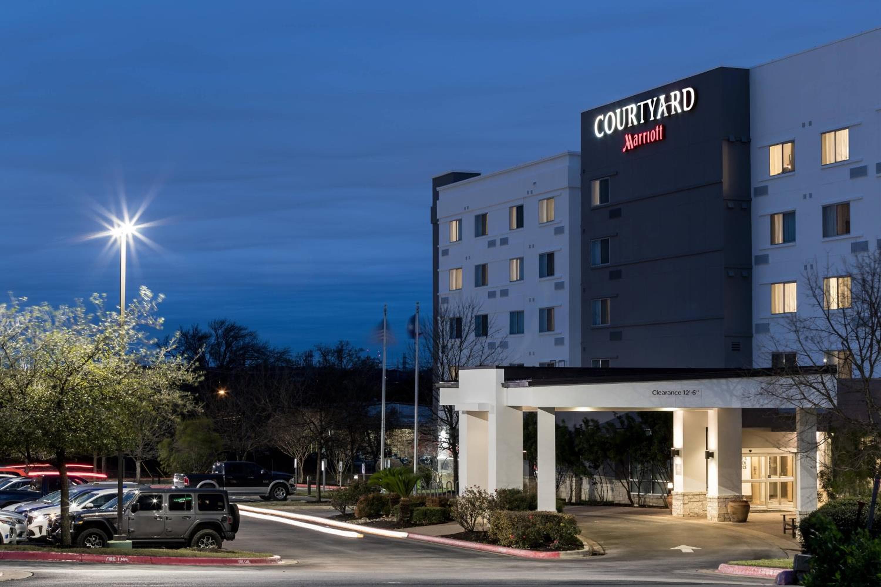 Courtyard by Marriott Austin Parmer Tech Ridge