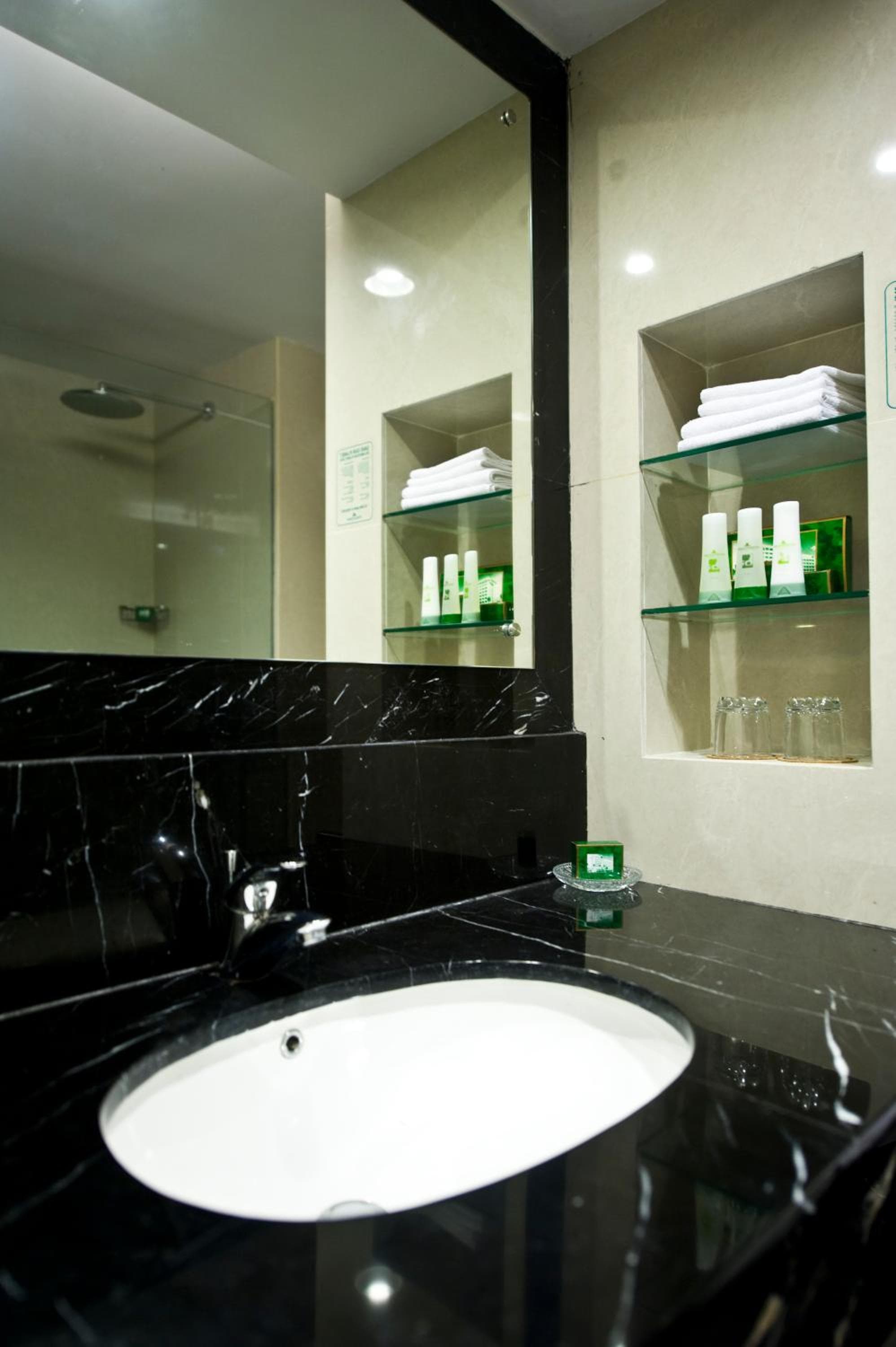 Emerald Garden International Hotel