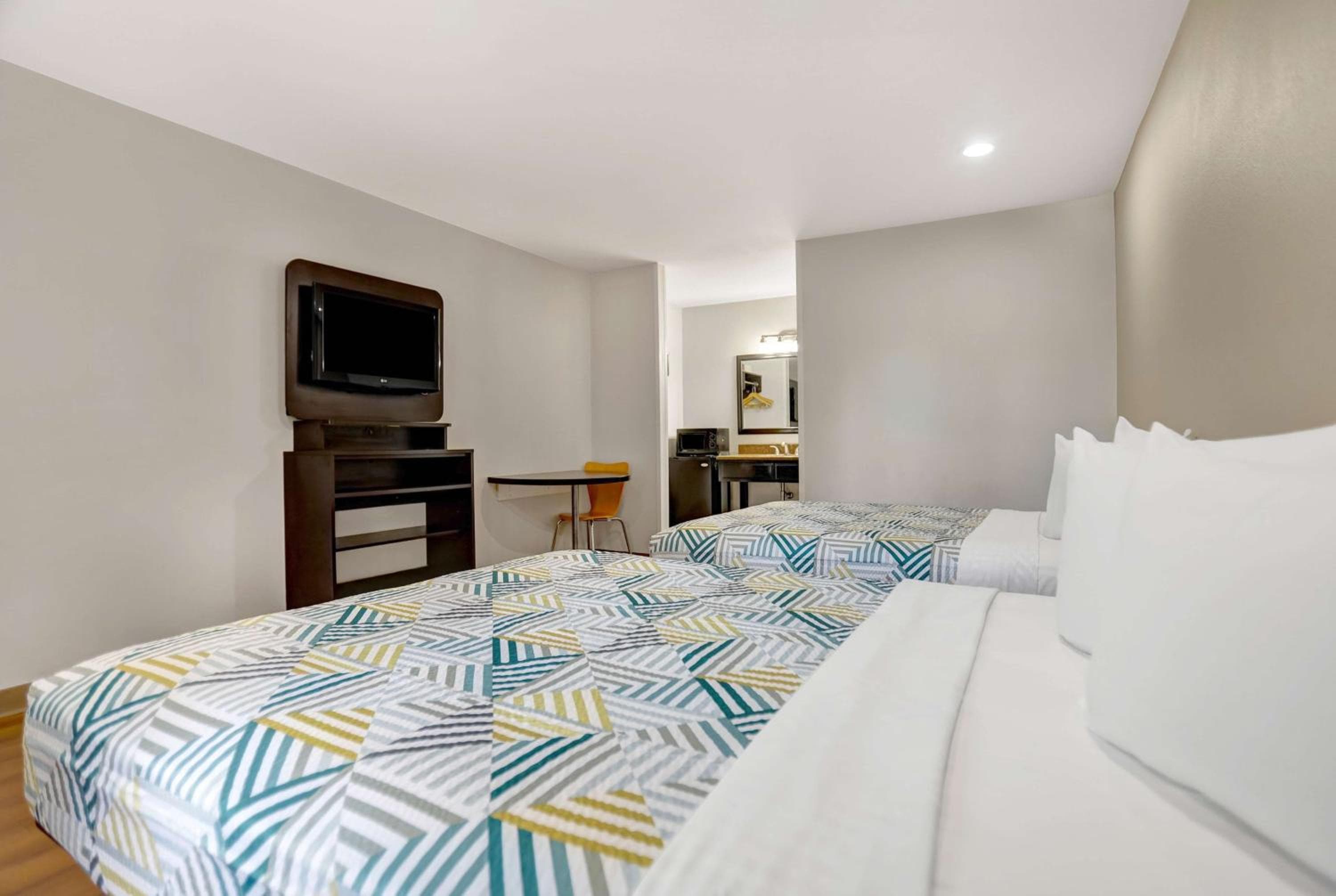 Motel 6-La Mesa, CA
