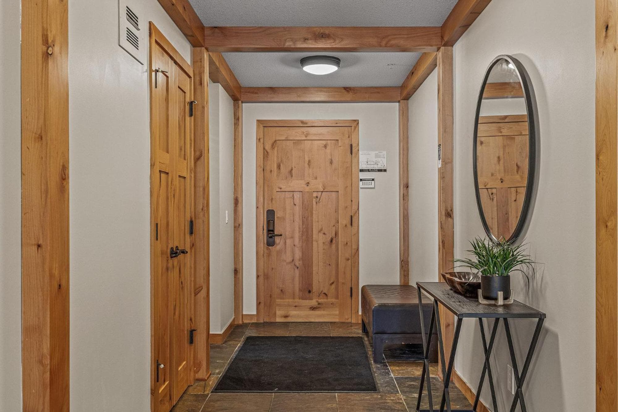 Spring Creek Condo by Canadian Rockies Vacation Rentals