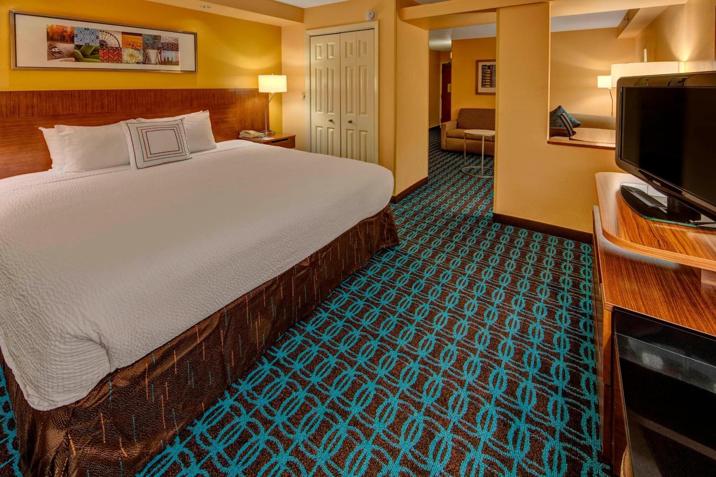 Fairfield Inn and Suites by Marriott Orlando Near Universal Orlando