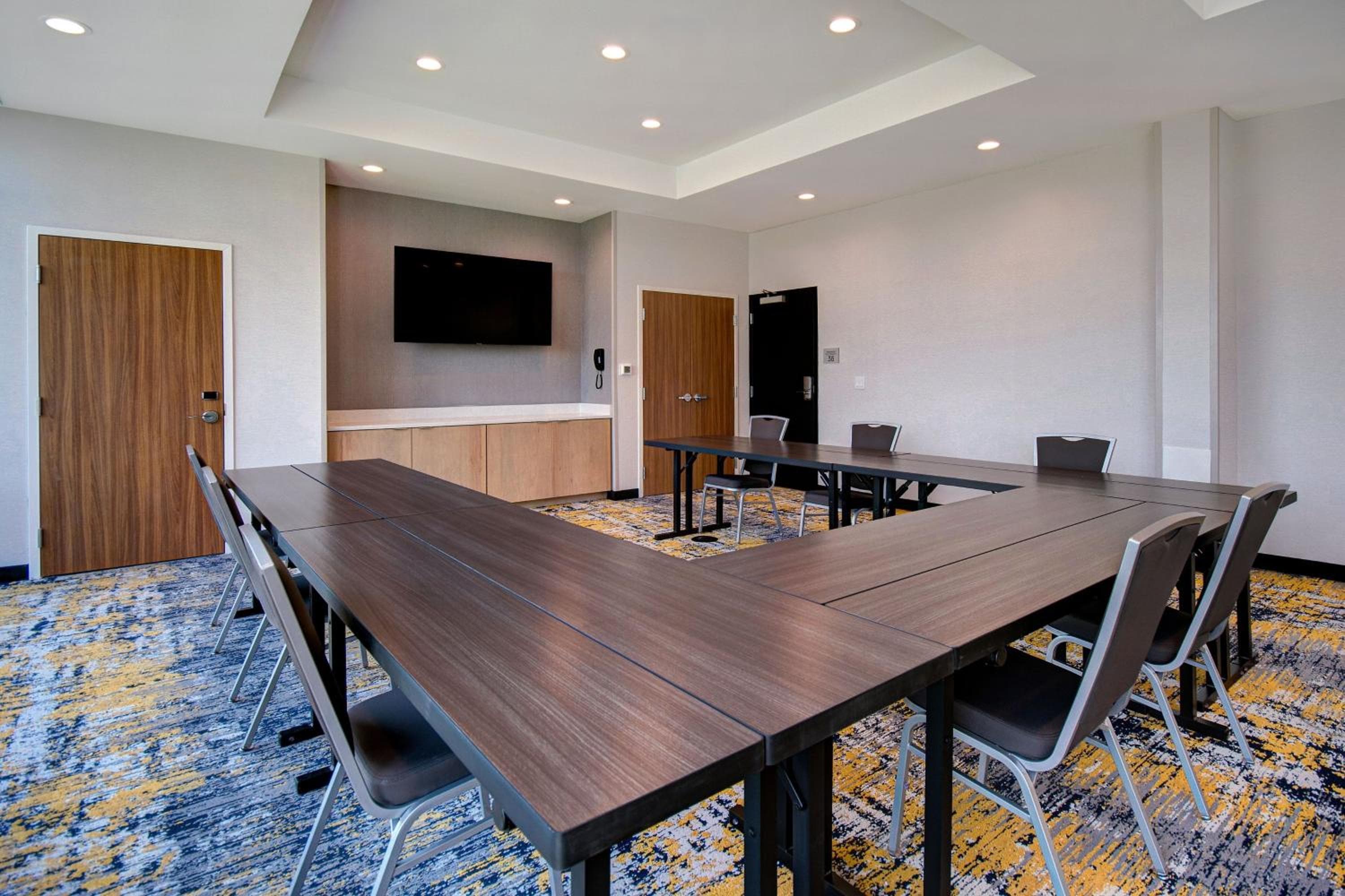 TownePlace Suites by Marriott Cincinnati Airport South