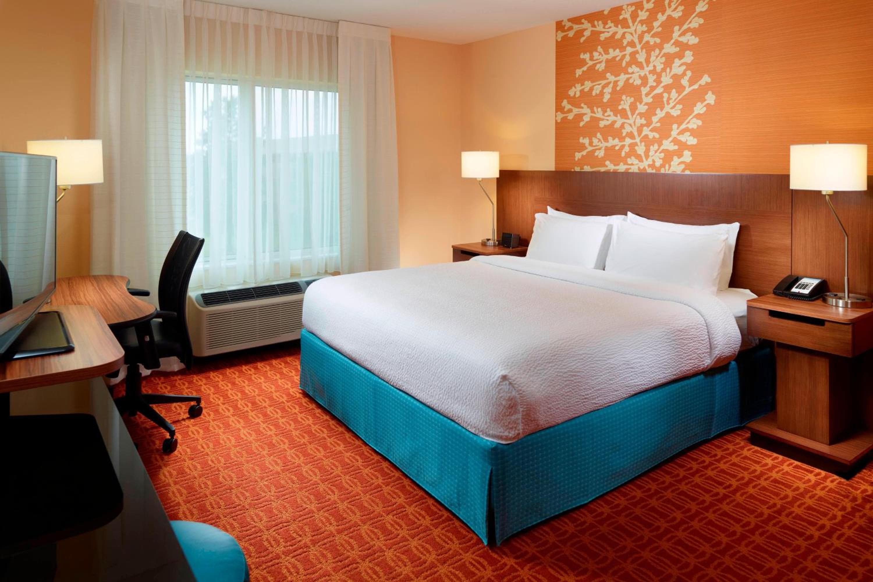 Fairfield Inn & Suites by Marriott Fayetteville North
