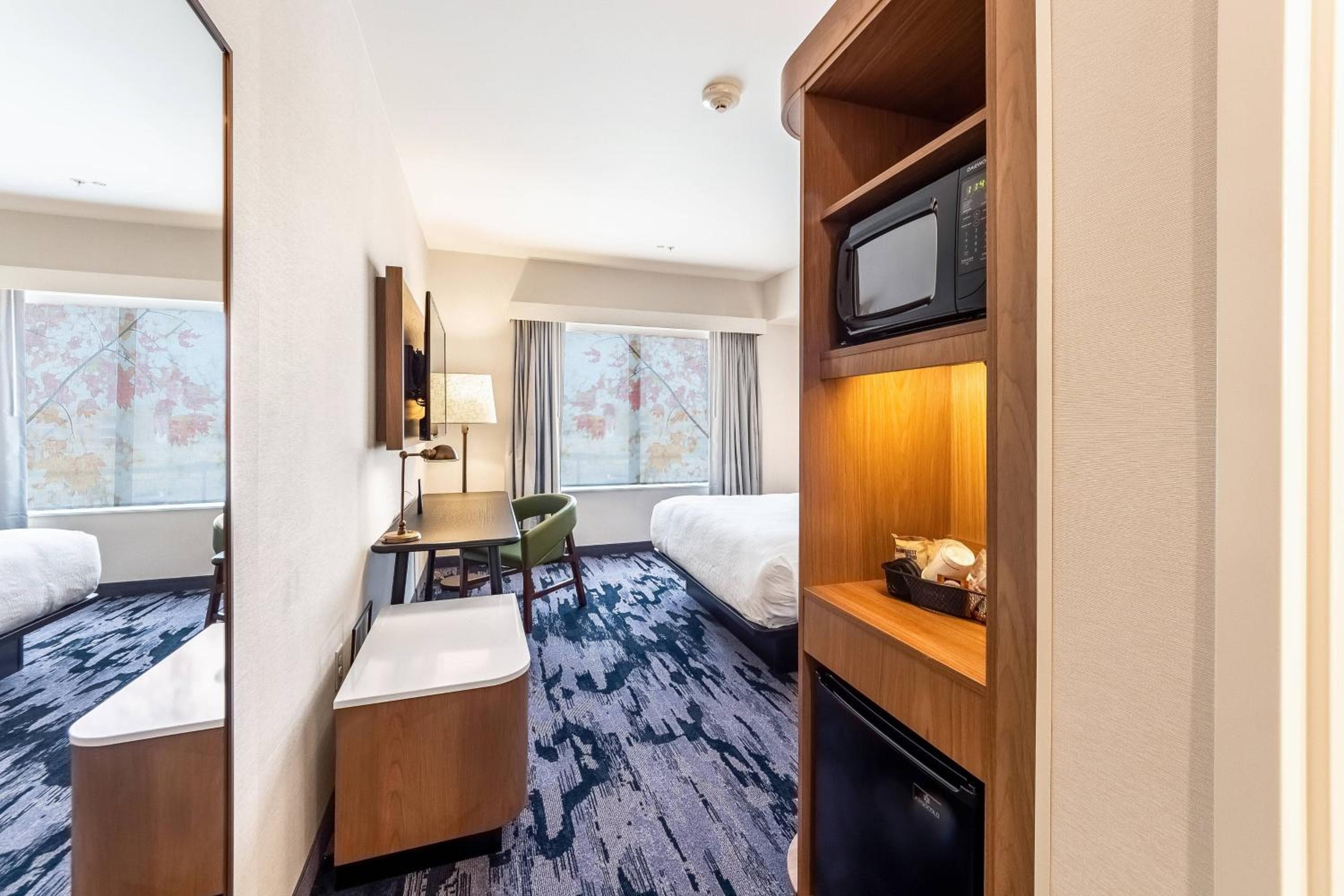 Fairfield Inn & Suites by Marriott Dallas DFW Airport North Coppell Grapevine