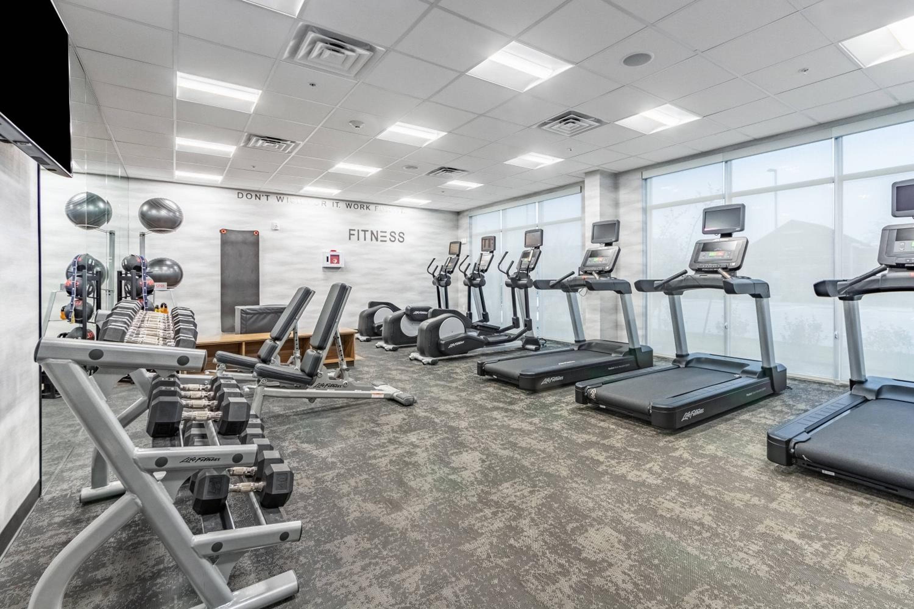 Fairfield Inn & Suites by Marriott Dallas DFW Airport North Coppell Grapevine