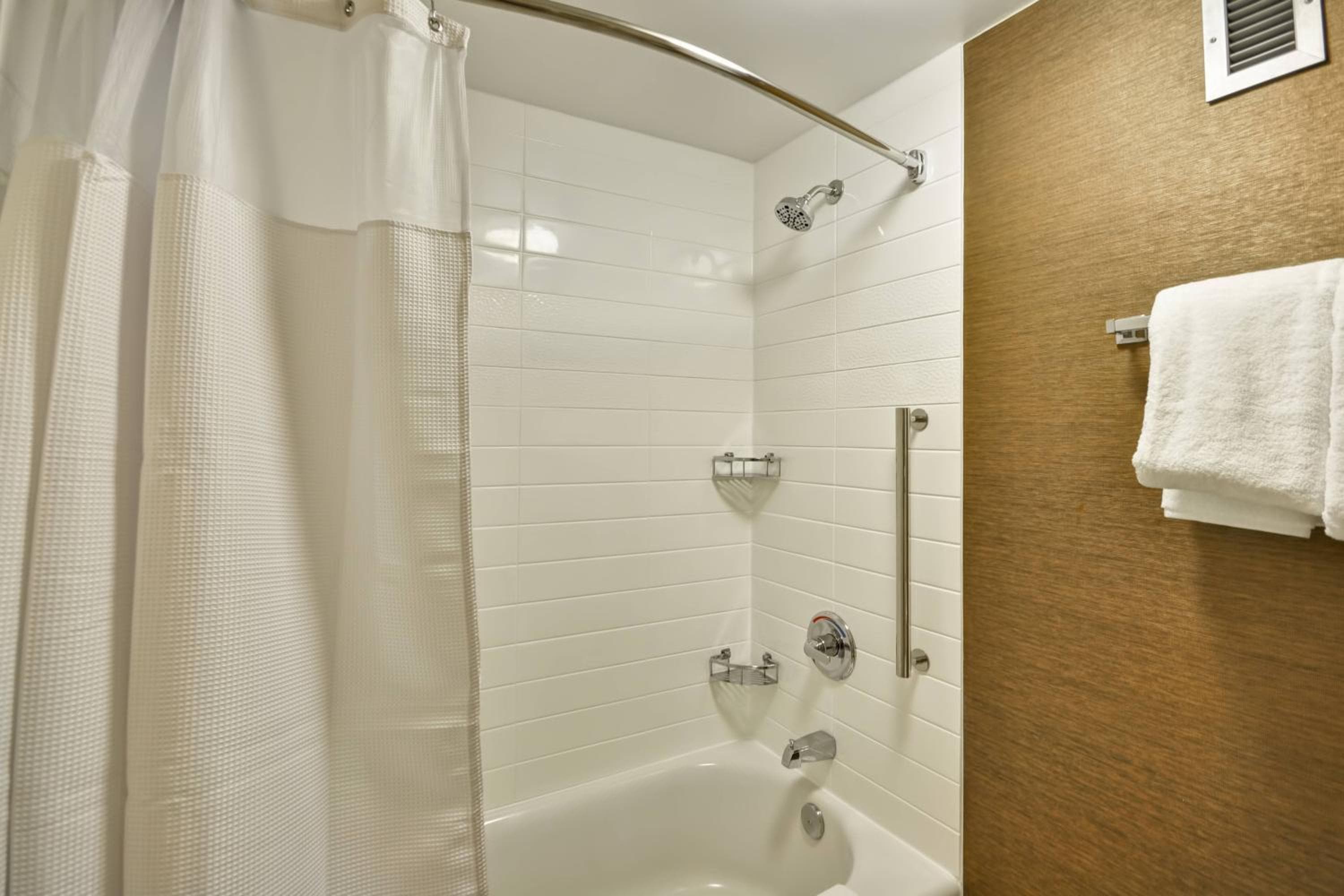 Fairfield Inn & Suites by Marriott Atlanta Vinings/Galleria