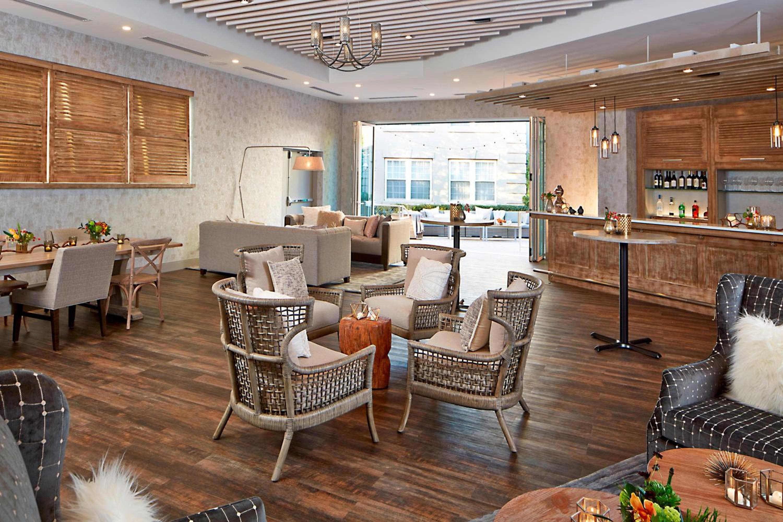 The Del Monte Lodge Renaissance Rochester Hotel & Spa
