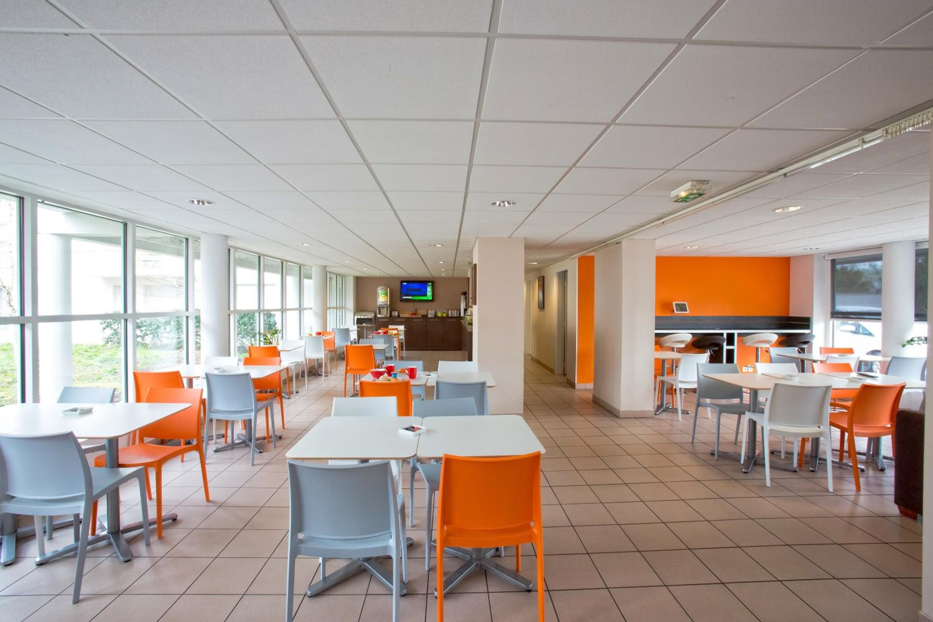 All Suites Appart Hôtel - Bordeaux - Mérignac Aéroport