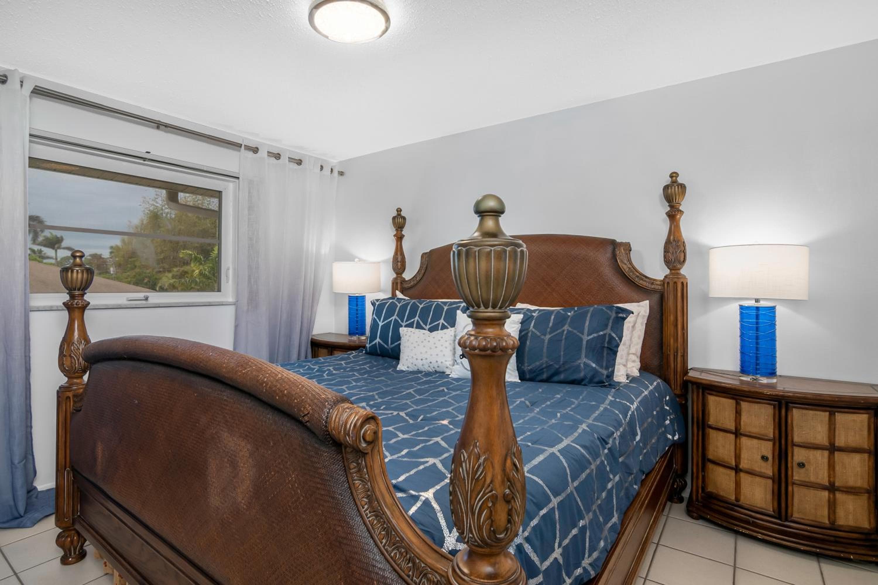 Coastal Paradise 815