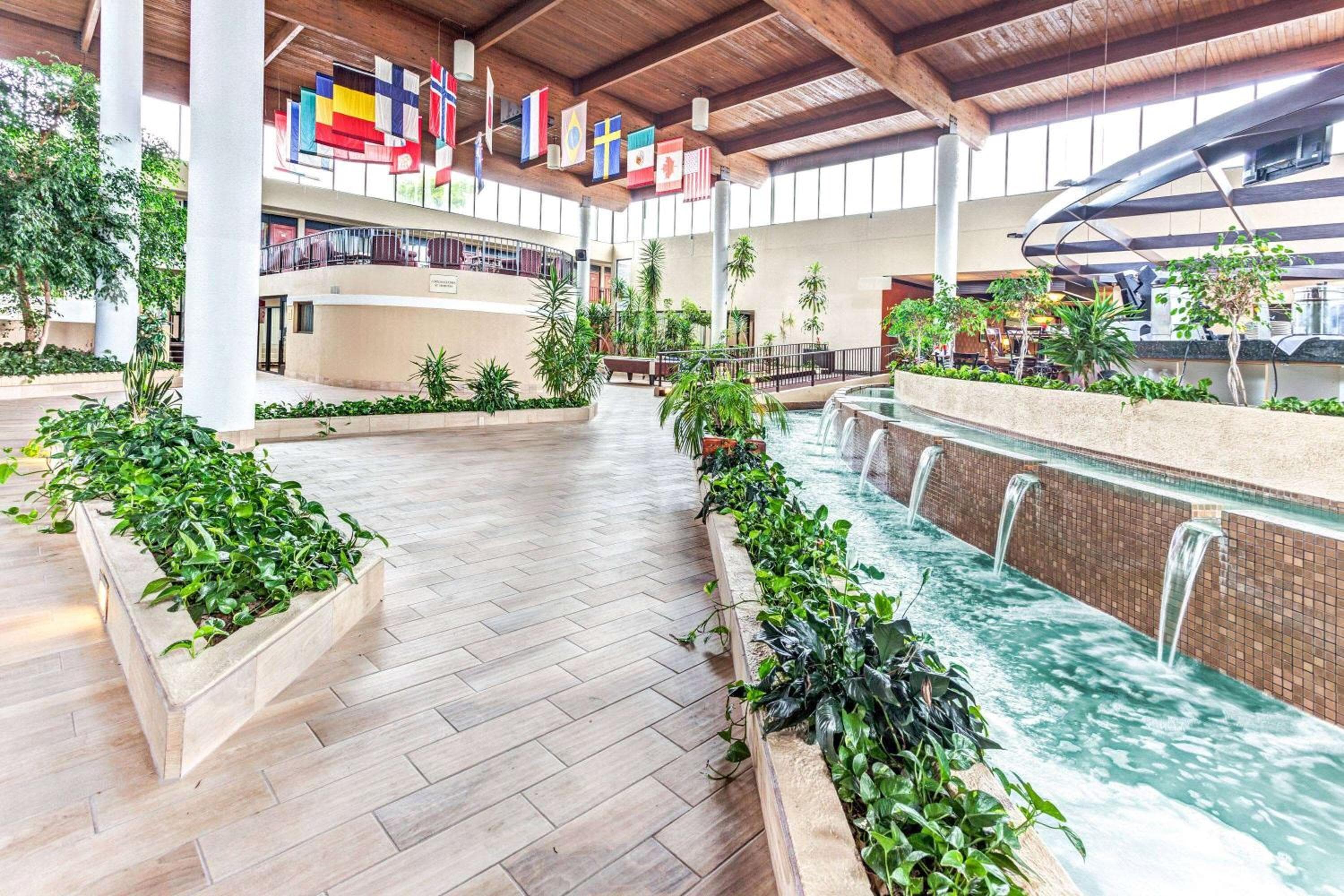 Wyndham Garden Detroit Metro Airport