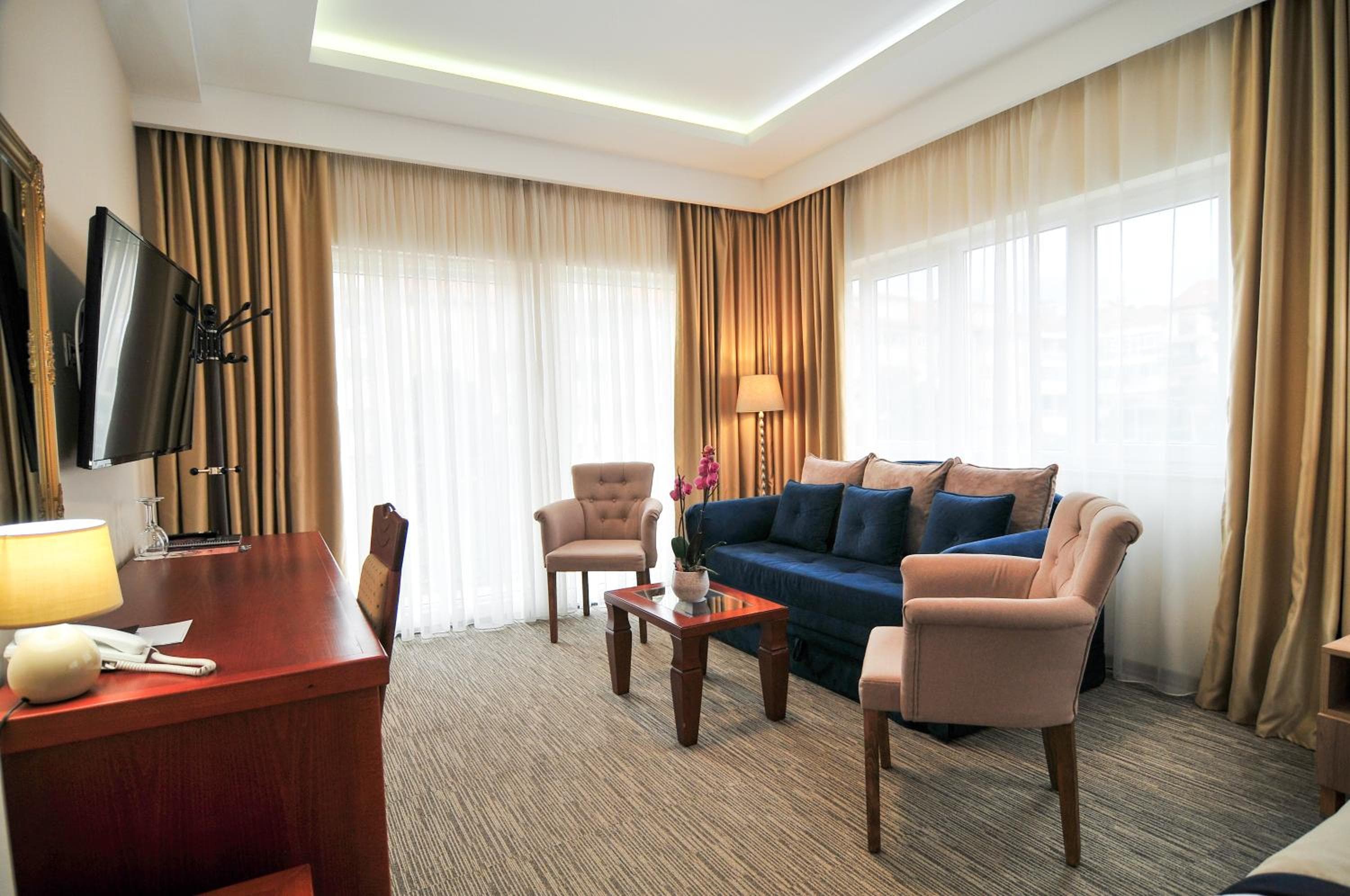 Hotel Montenegrino