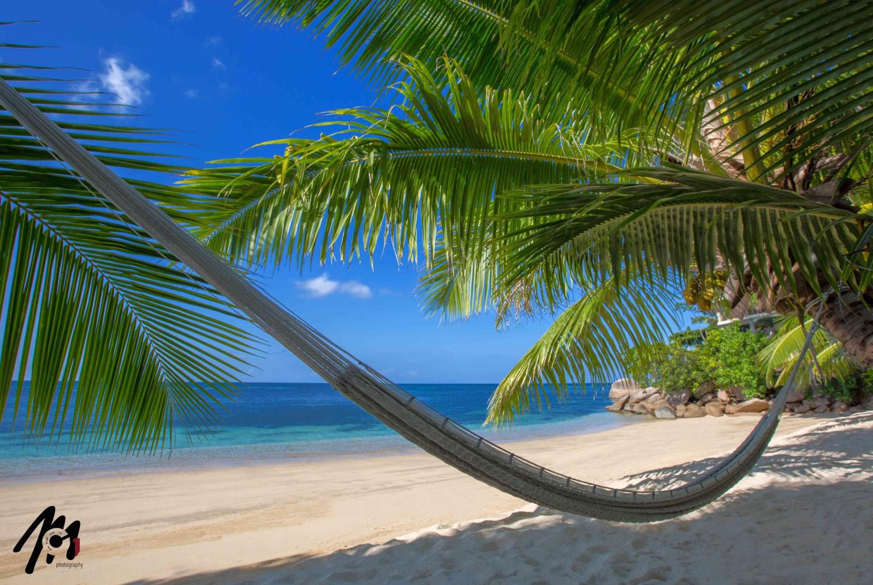 Coco de Mer Hotel and Black Parrot Suites