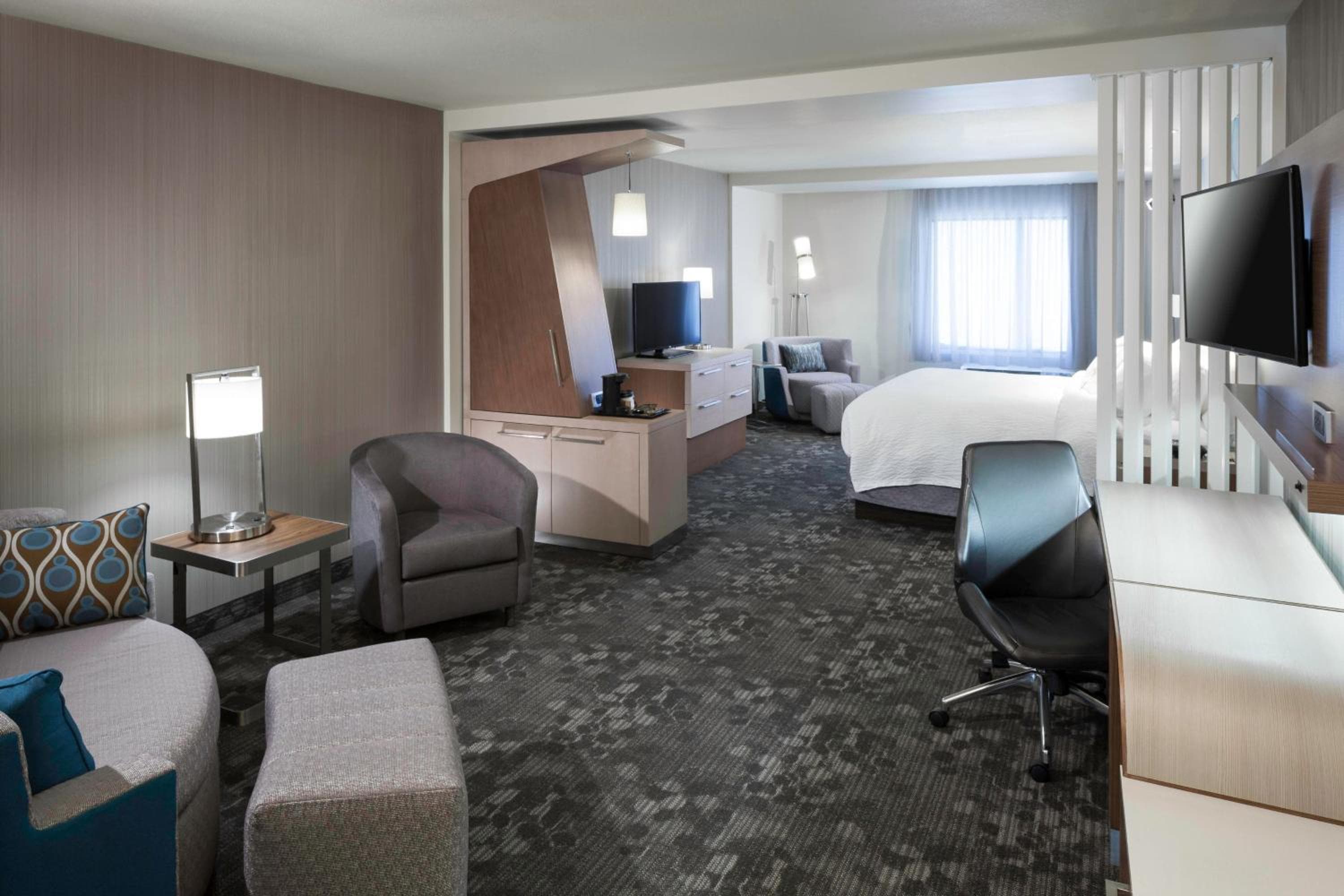 Courtyard by Marriott Fort Worth at Alliance Town Center