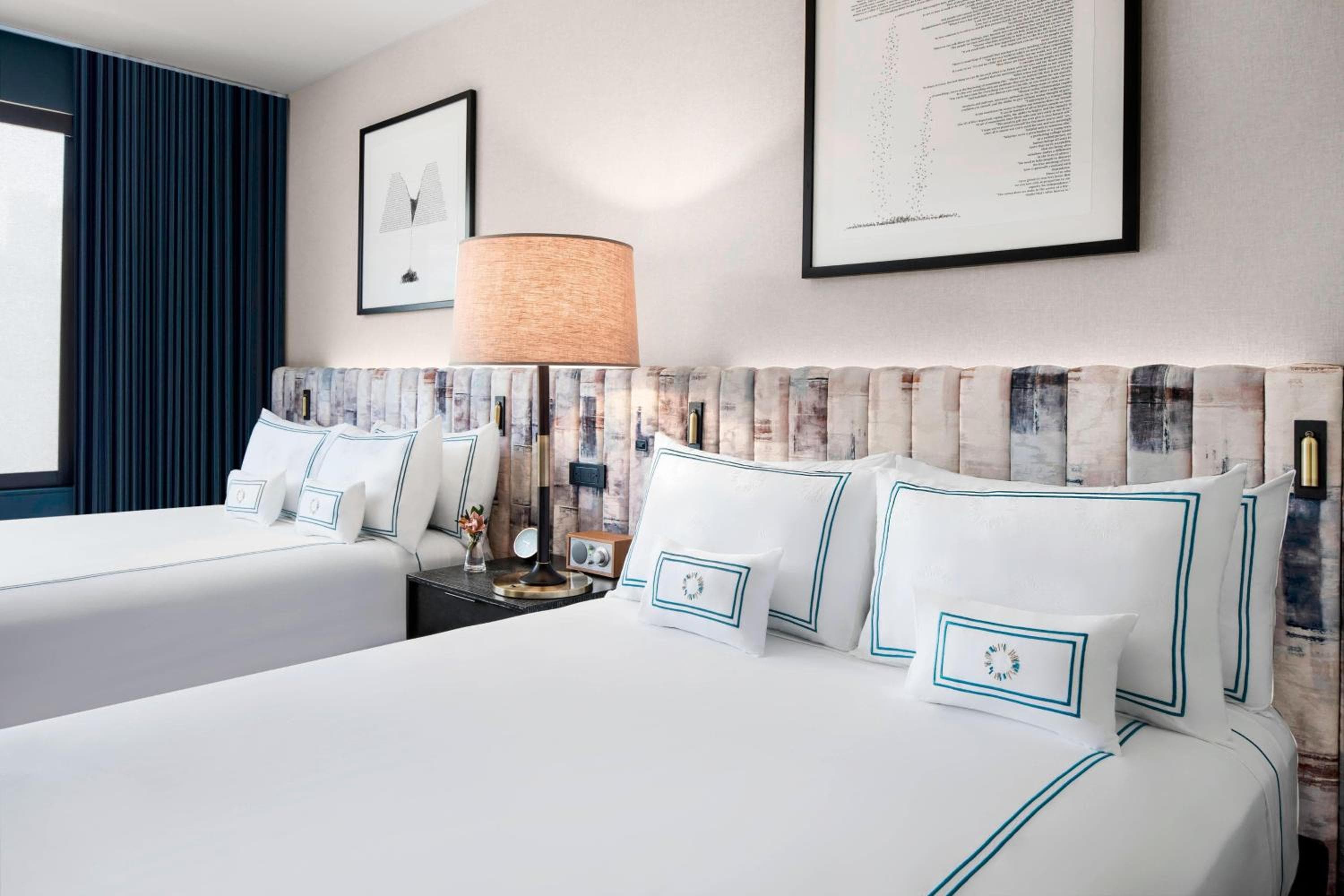 The Oaklander Hotel, Autograph Collection