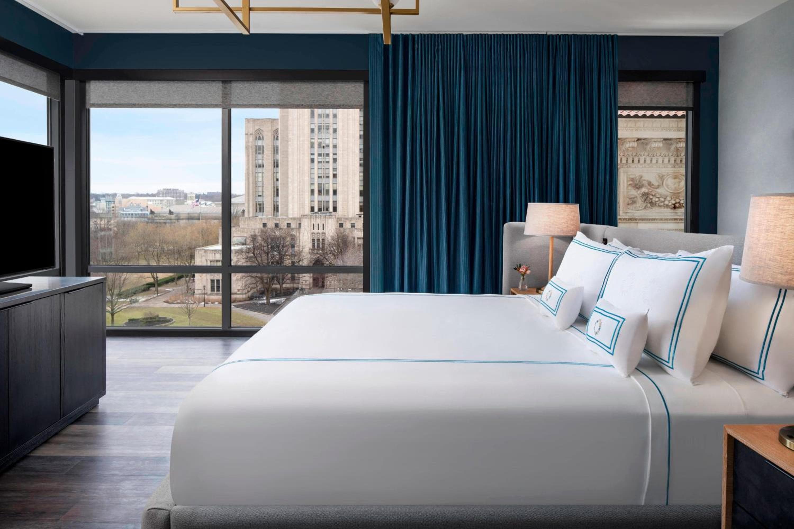 The Oaklander Hotel, Autograph Collection