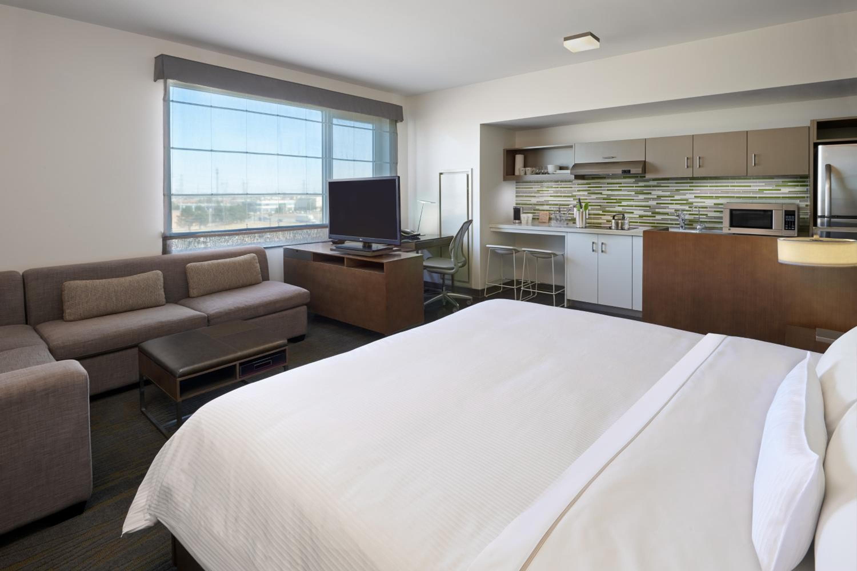 Element by Marriott Vaughan Southwest