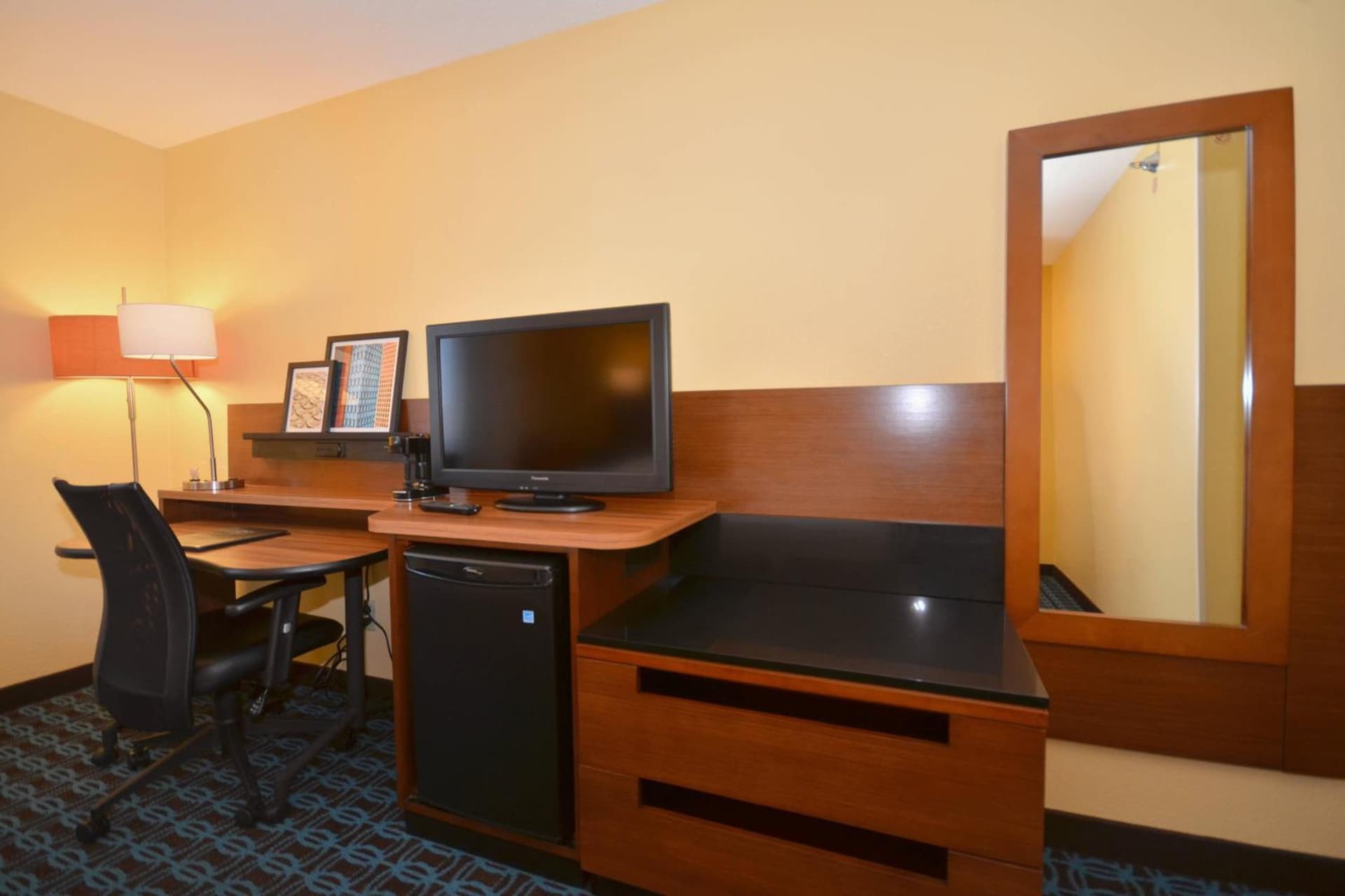Spark by Hilton Springfield Southwest