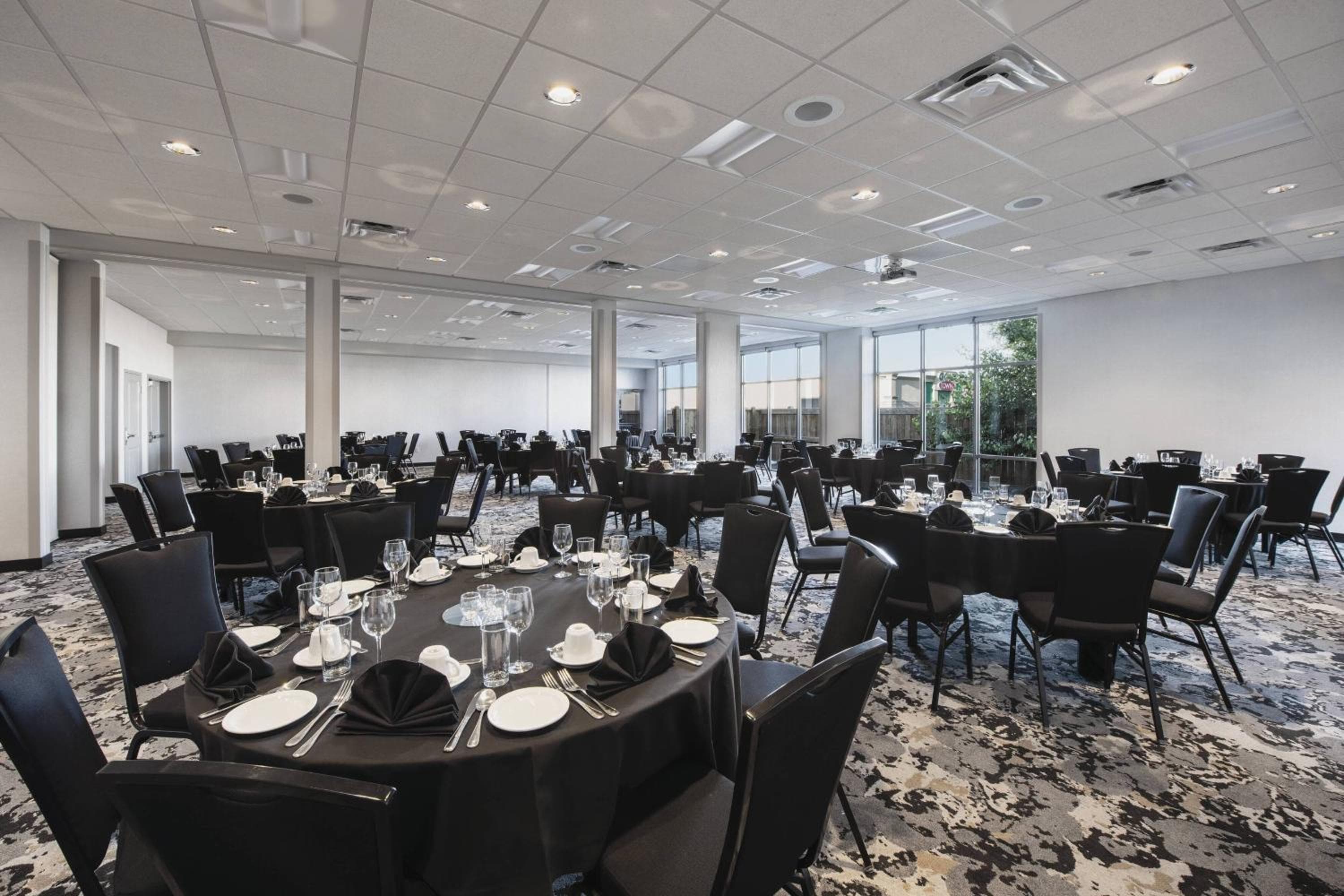 Fairfield Inn & Suites by Marriott Winnipeg