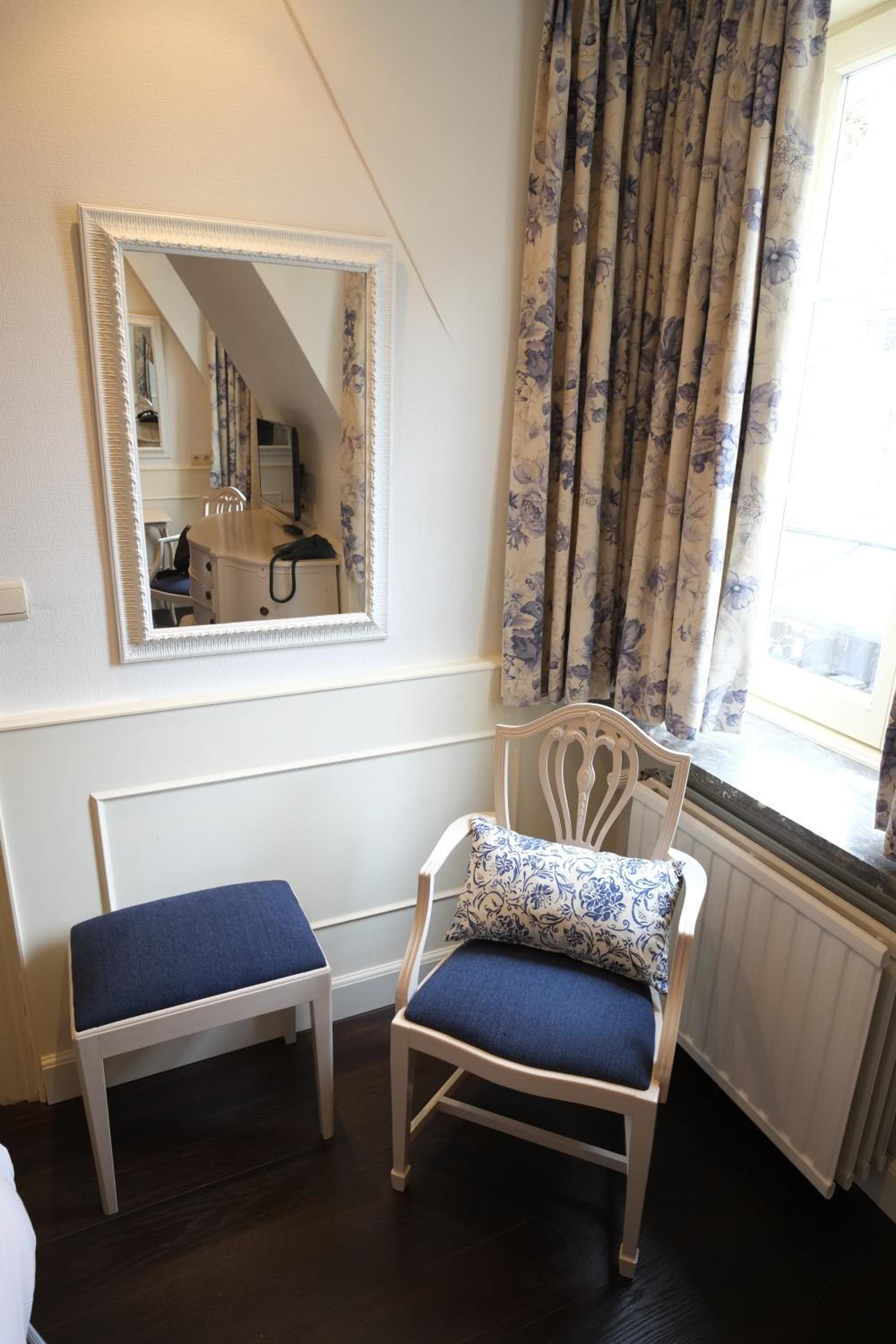 Pand 17 - Charming Guesthouse